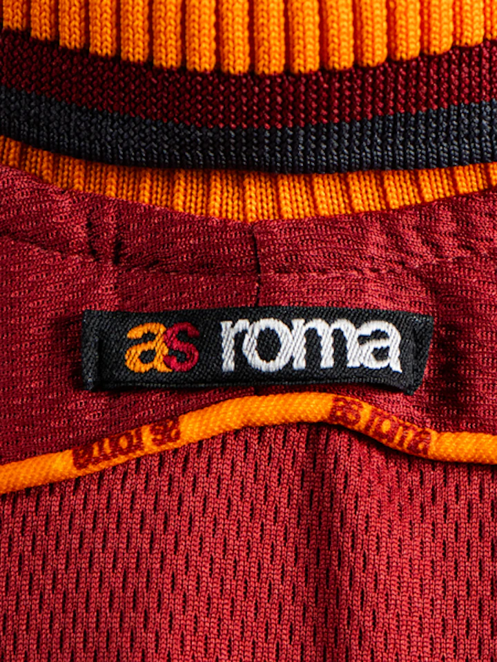 Marco Delvecchio AS Roma shirt