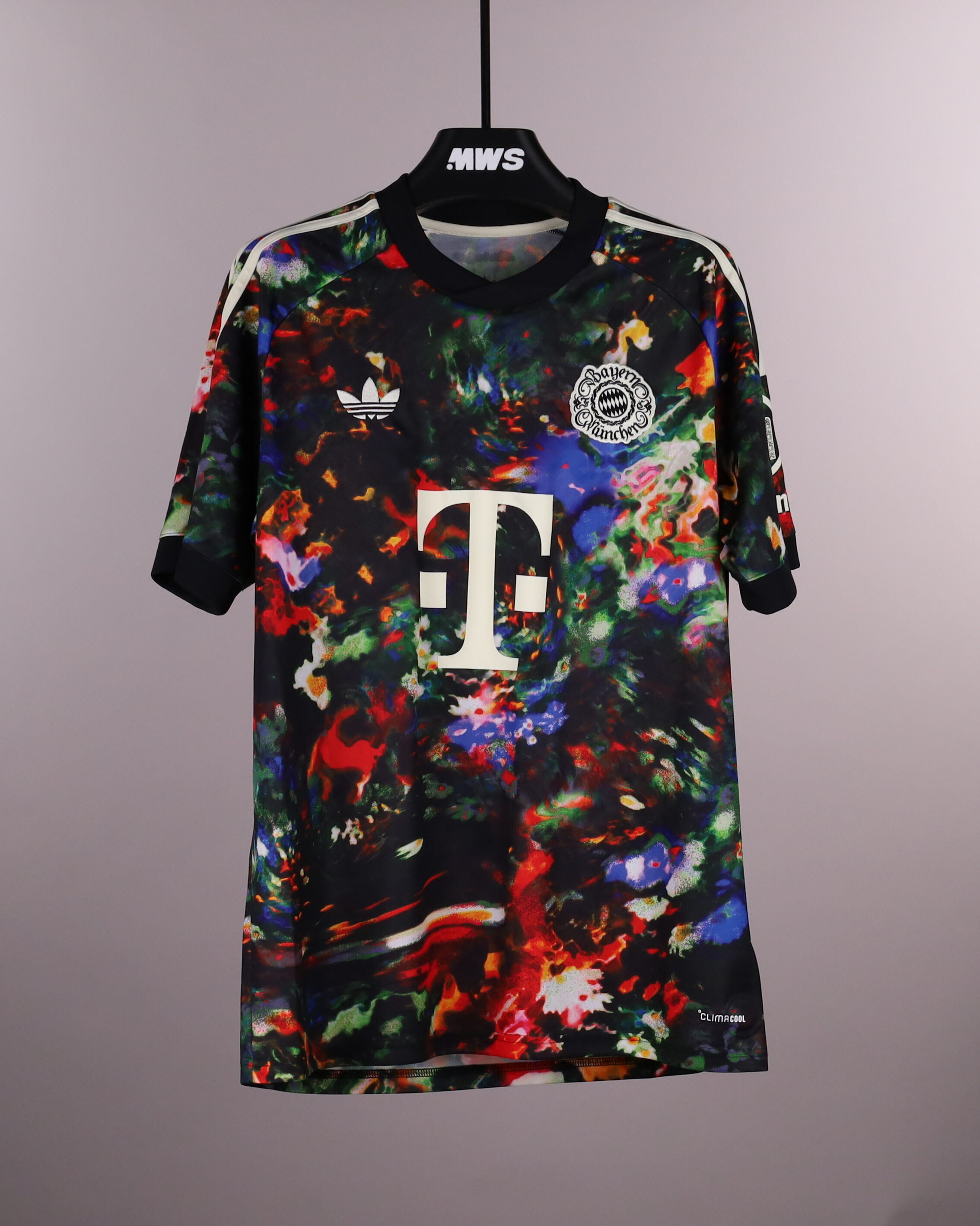 Harry Kane FC Bayern München shirt