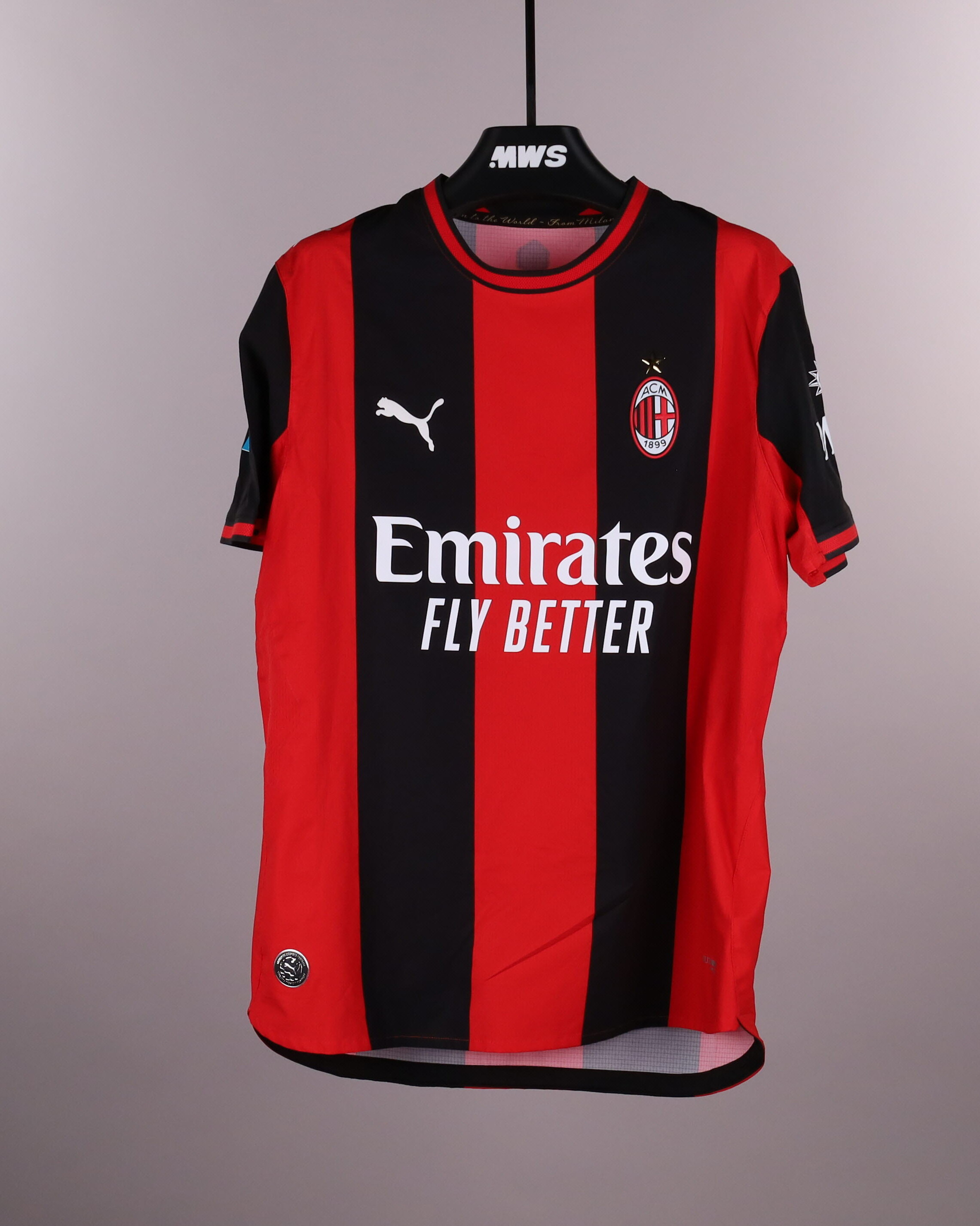 Ruben Loftus-Cheek AC Milan shirt