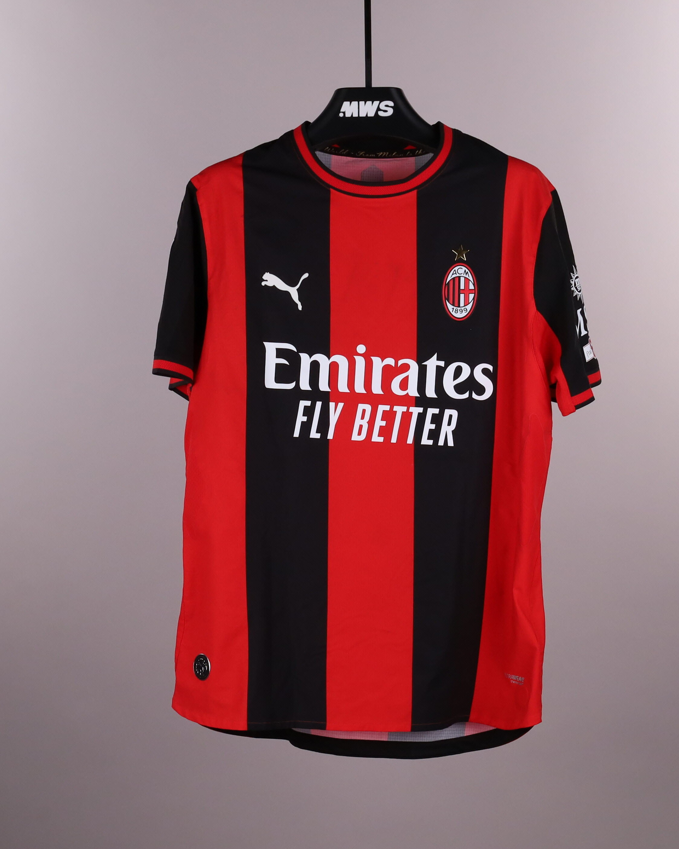 Koni De Winter AC Milan shirt