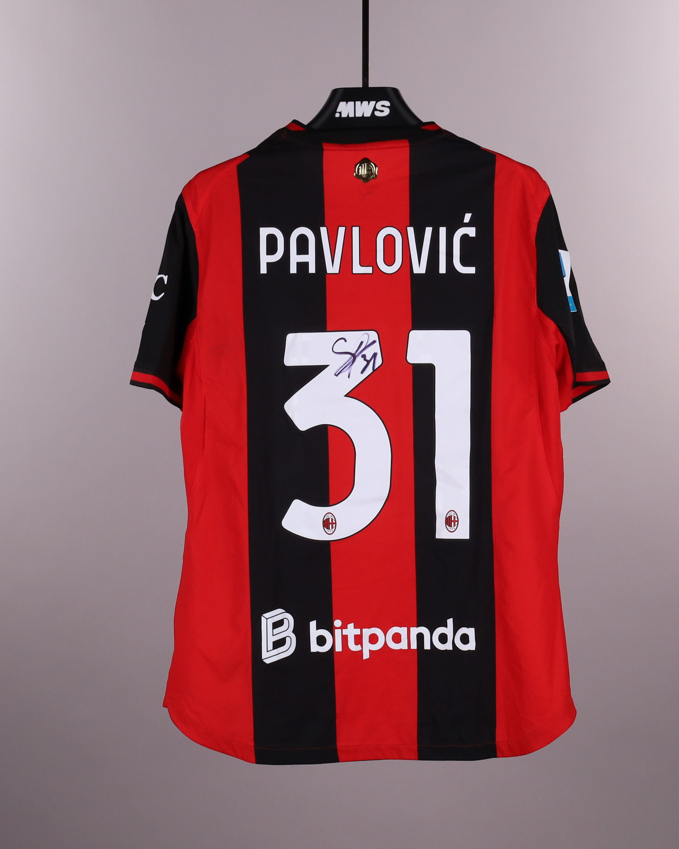 AC Milan 팀의 Strahinja Pavlović 셔츠