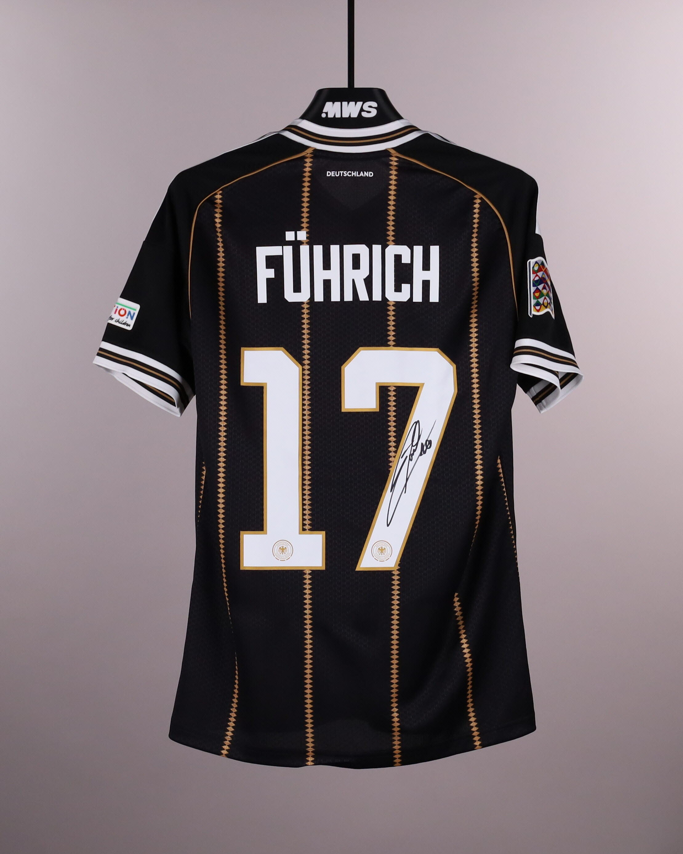 Chris Führich Germany jersey