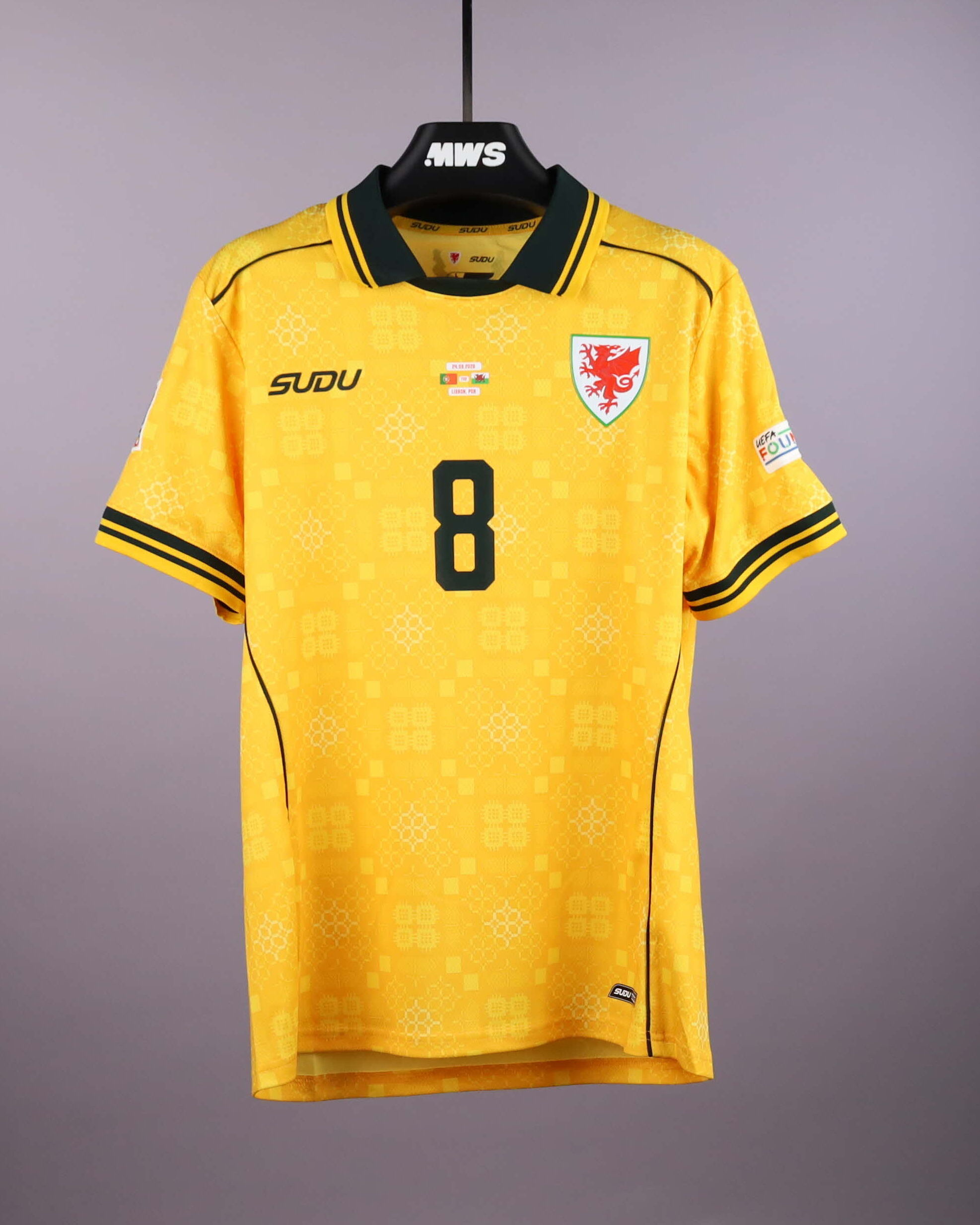 Wes Burns Wales jersey