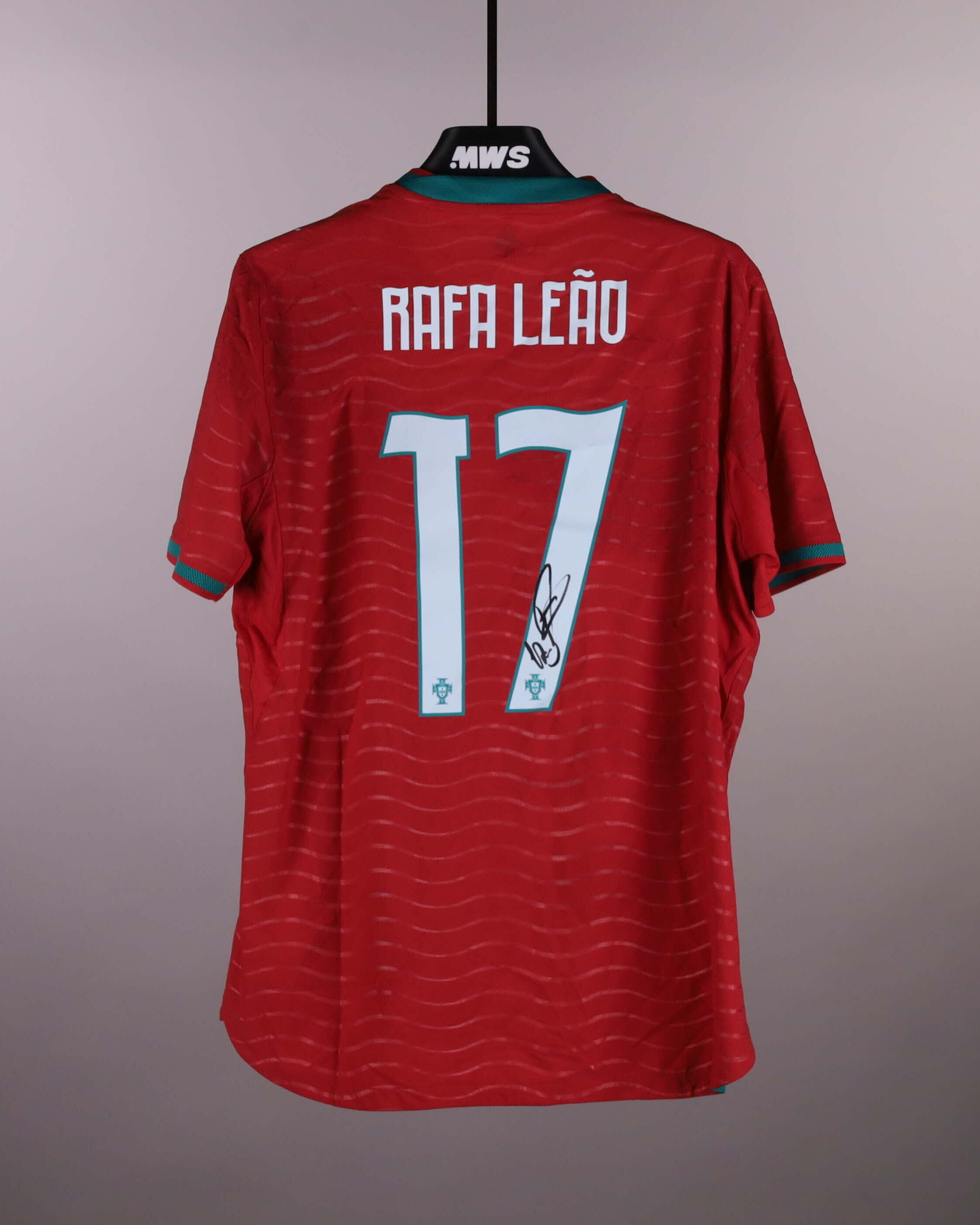 Rafael Leão Portugal shirt