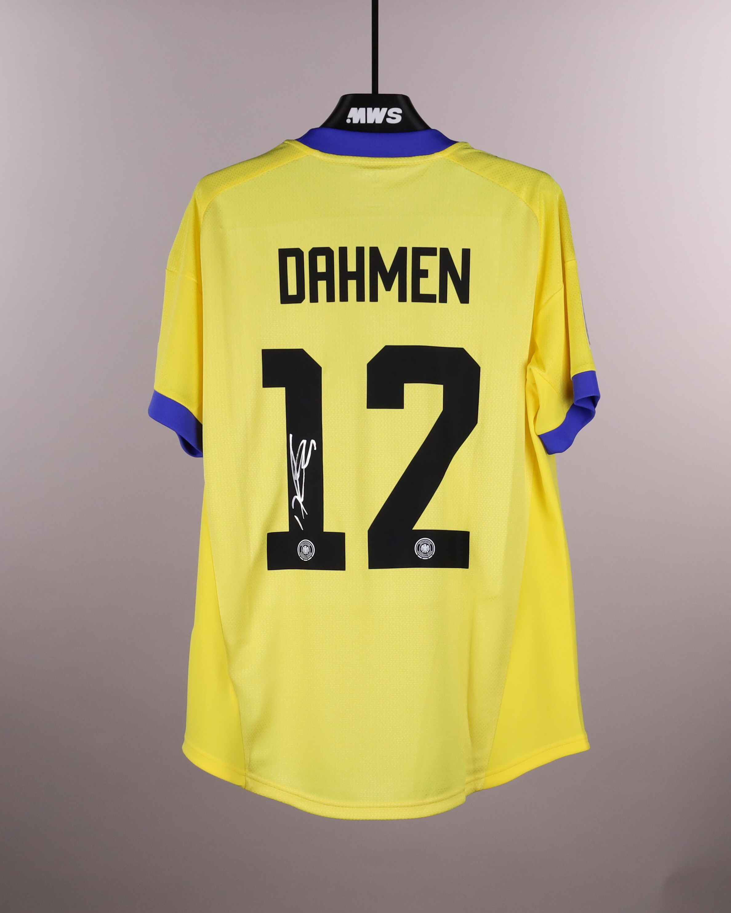 Finn Dahmen Germany jersey