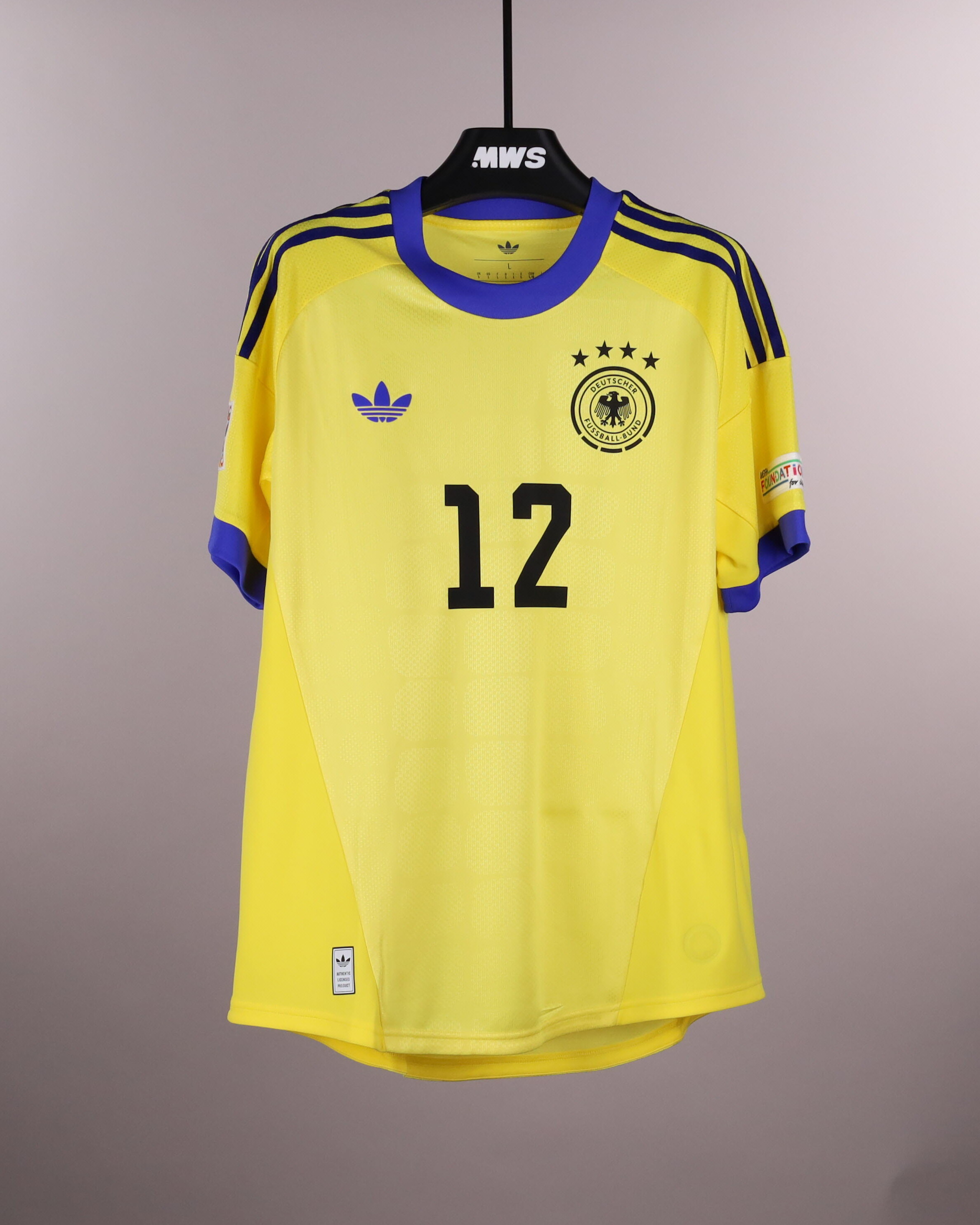 Finn Dahmen Germany jersey
