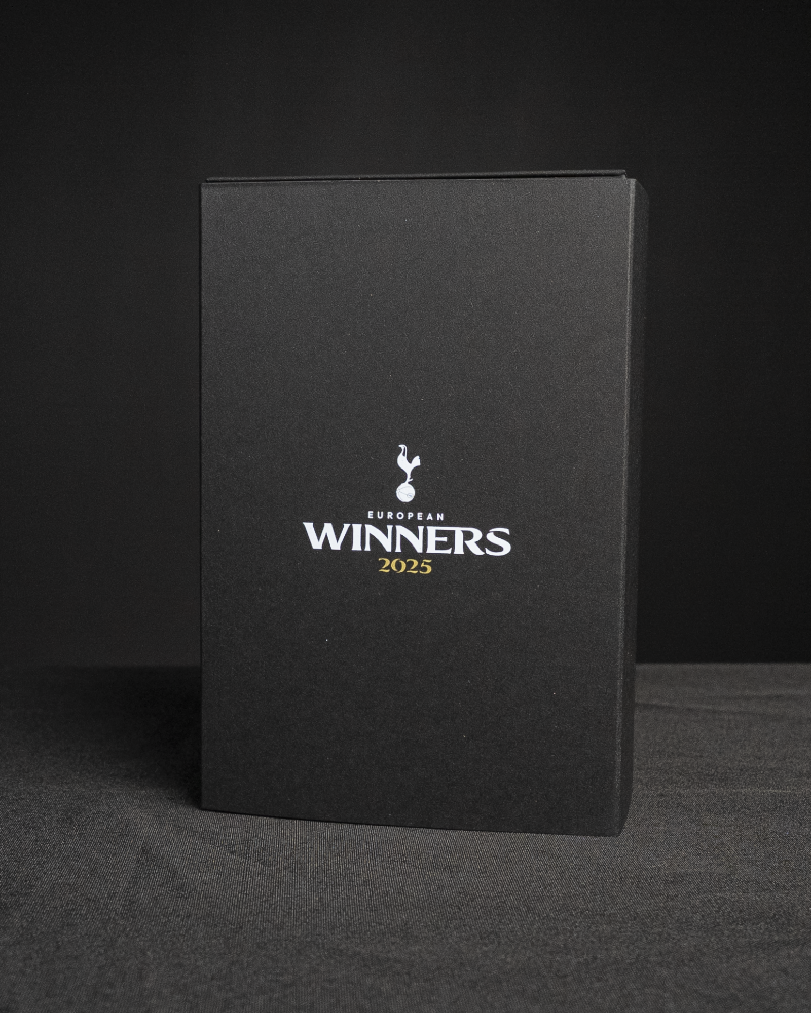 Tottenham x Christopher Ward | C63 Bilbao Chronometer - 2