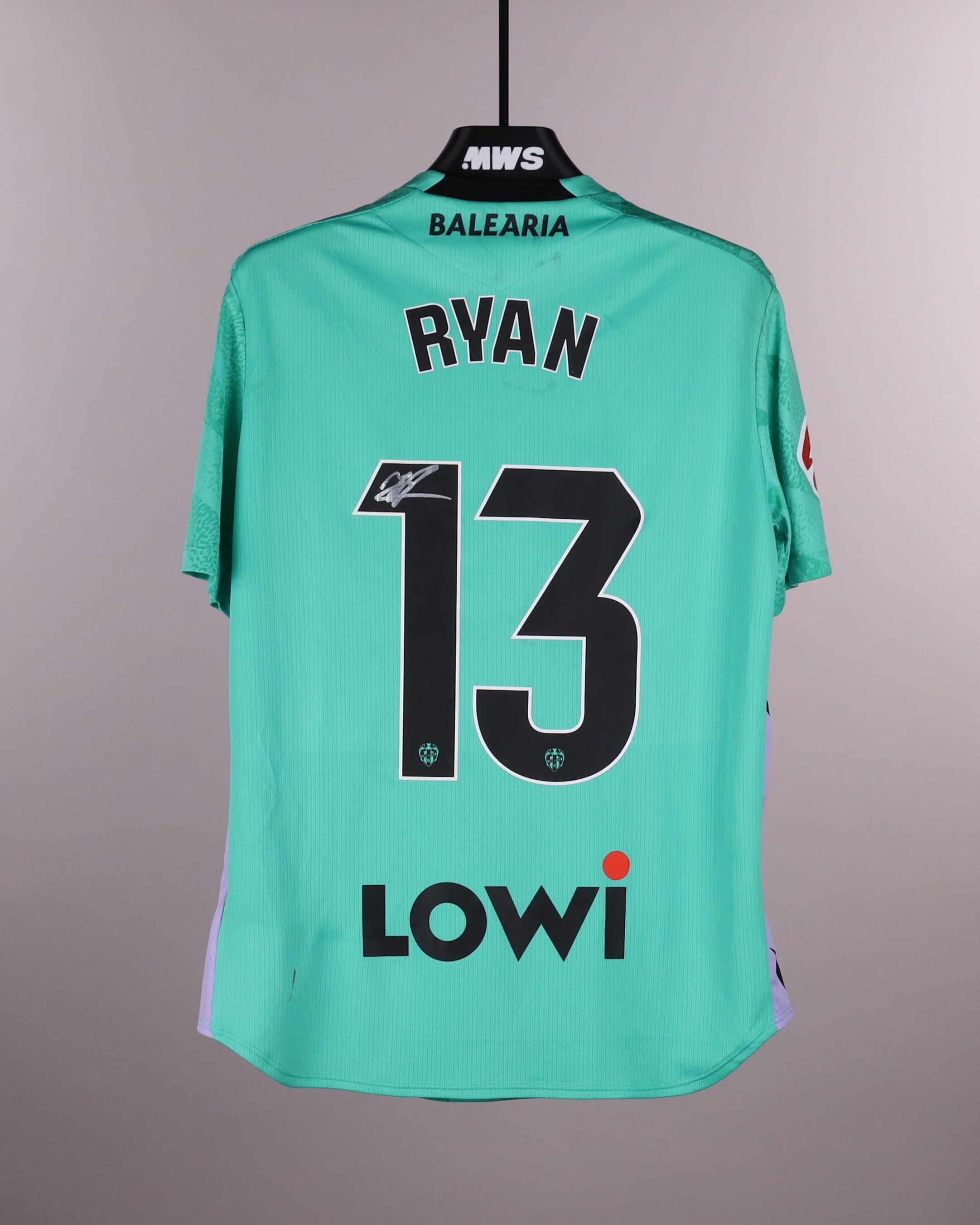 Matthew Ryan | Málaga. vs. Levante