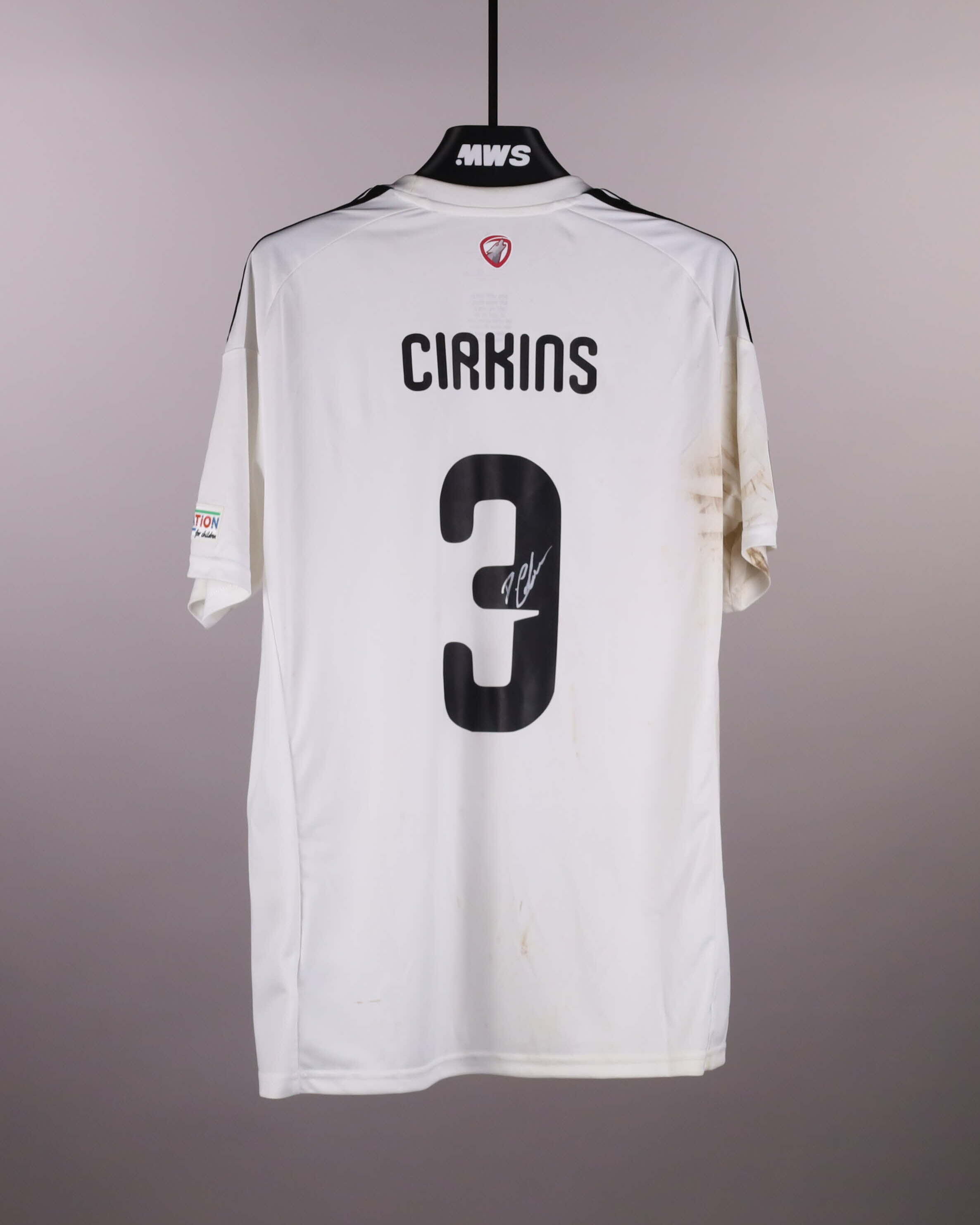 Maglia di Denniss Cirkins (Latvia)