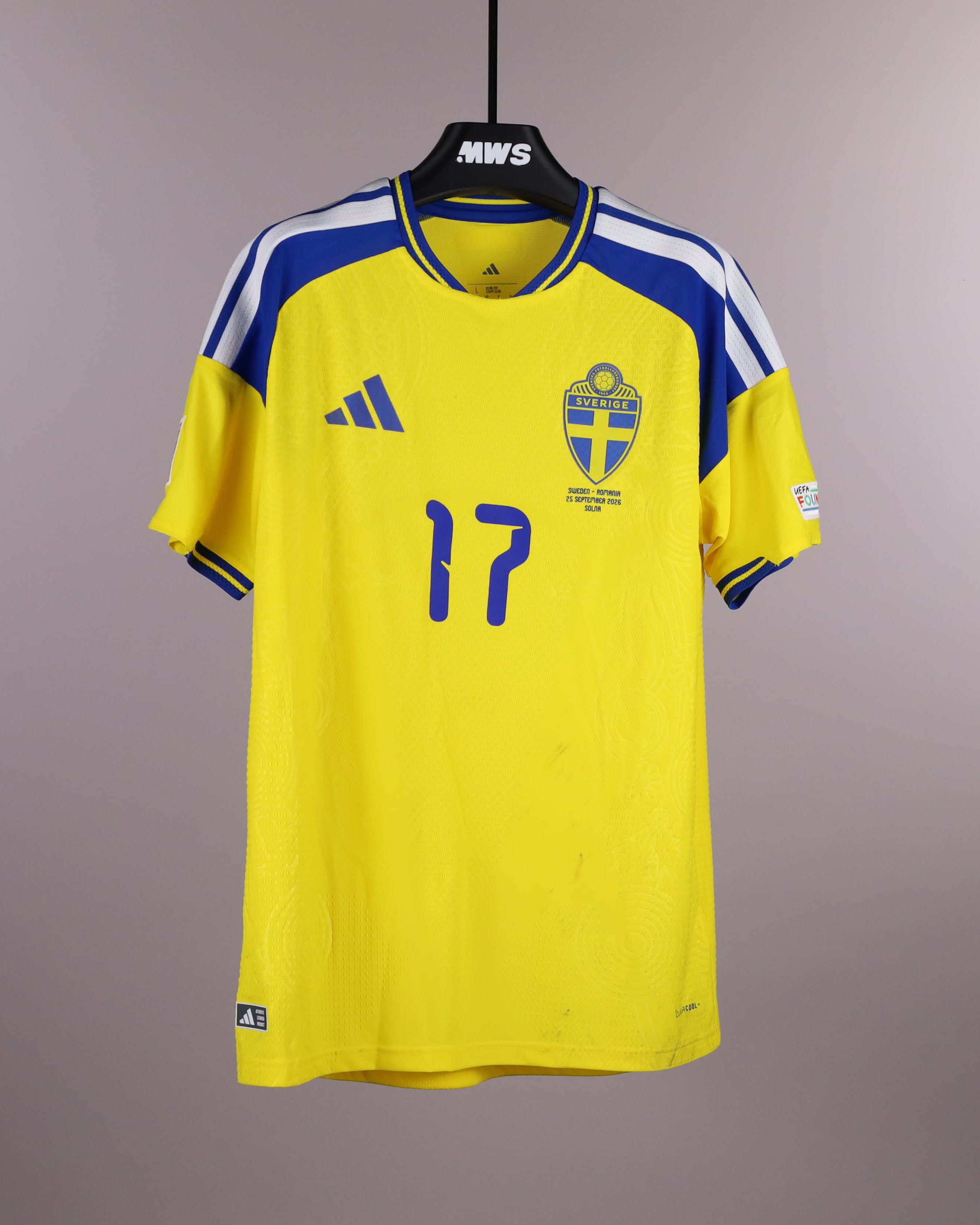 Viktor Gyökeres Sweden shirt