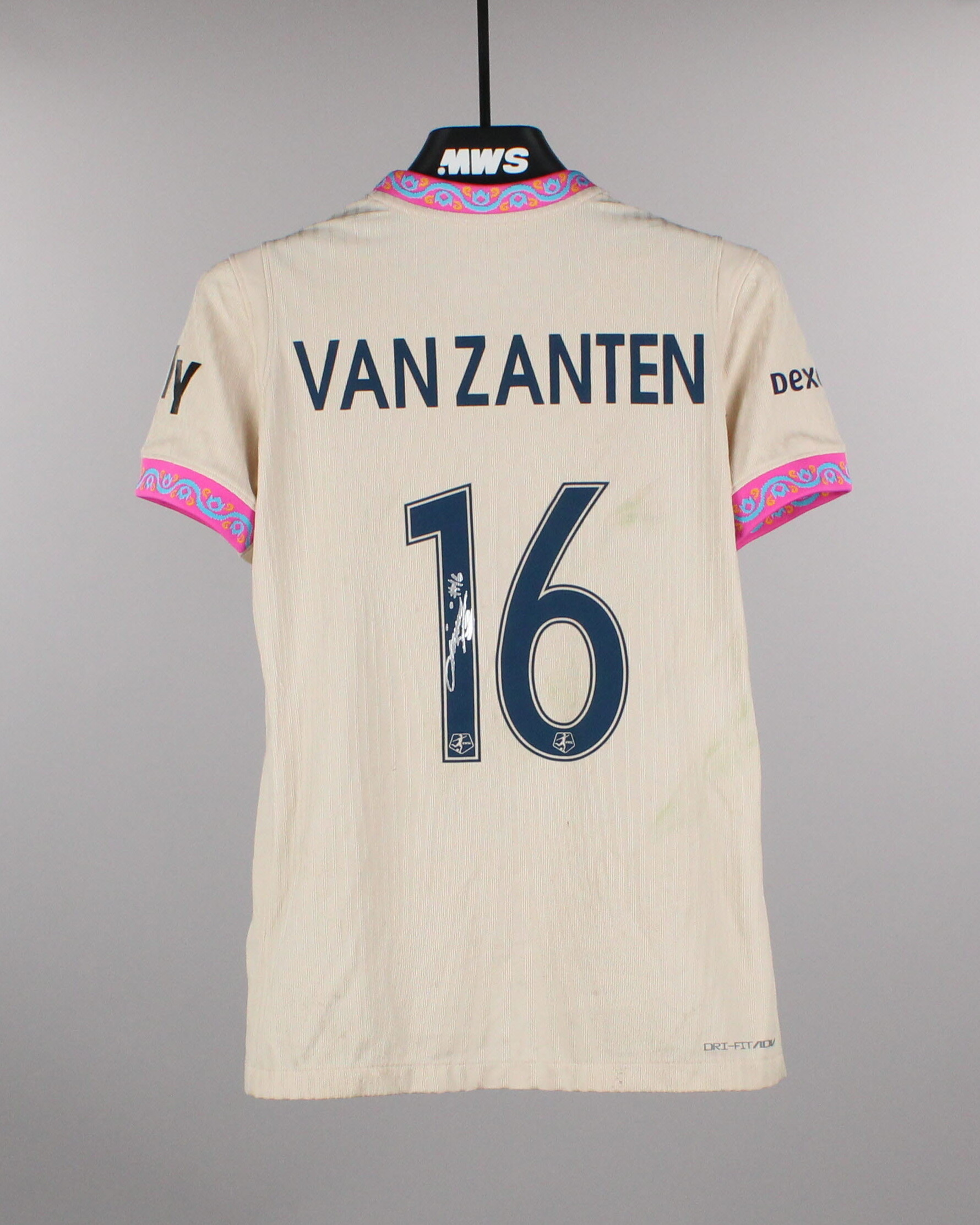 Mimi Van Zanten San Diego Wave FC jersey