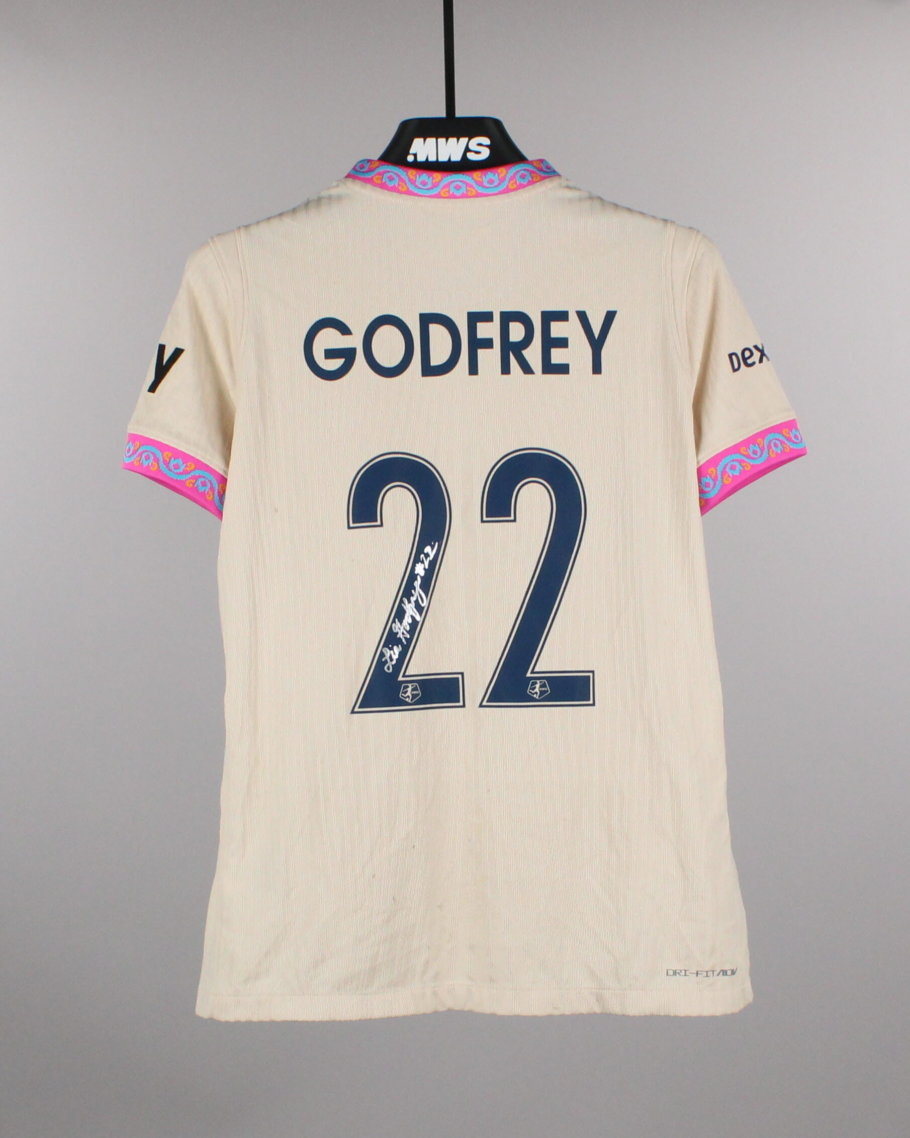 Lia Godfrey San Diego Wave FC jersey