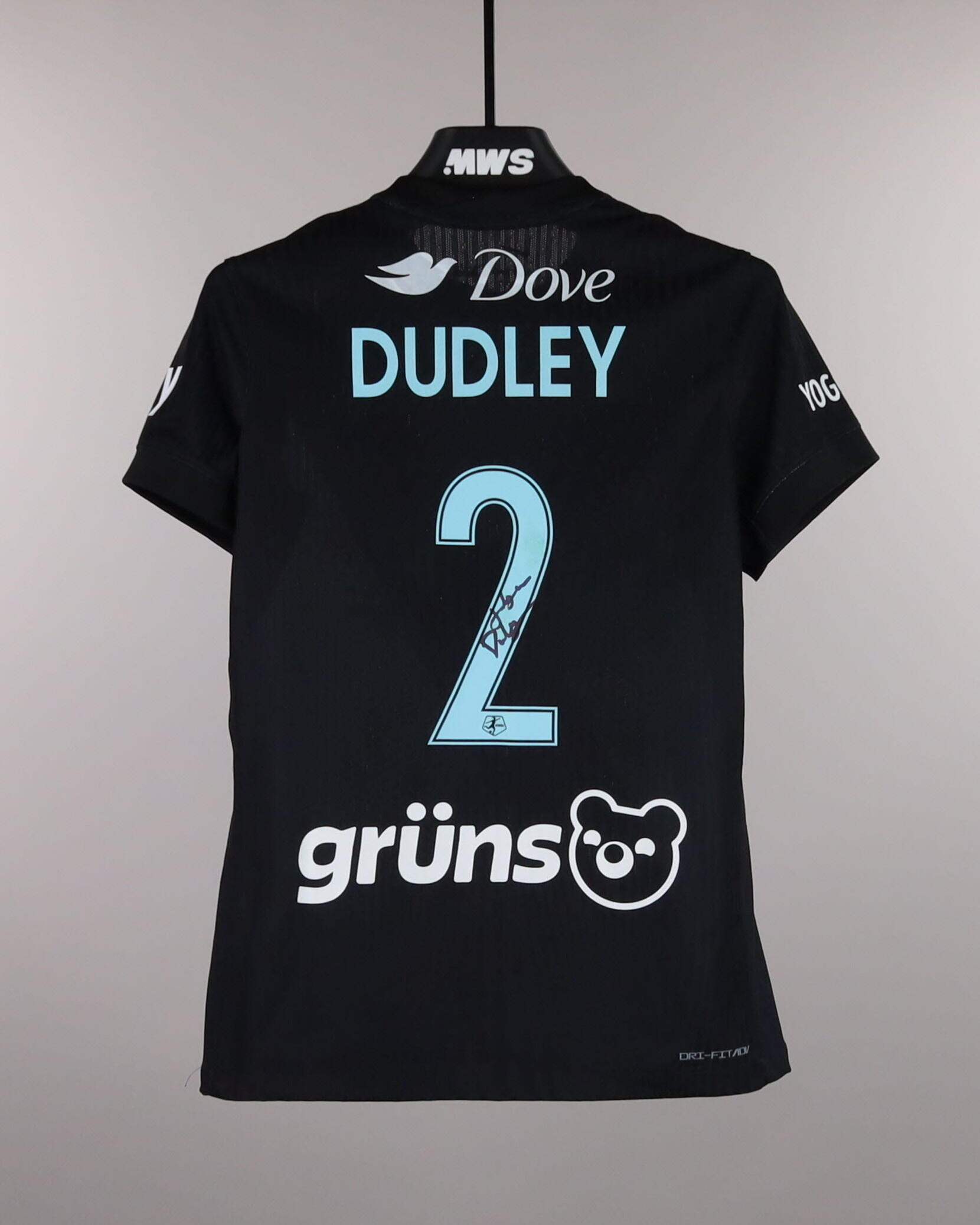 Jordynn Dudley Gotham FC jersey