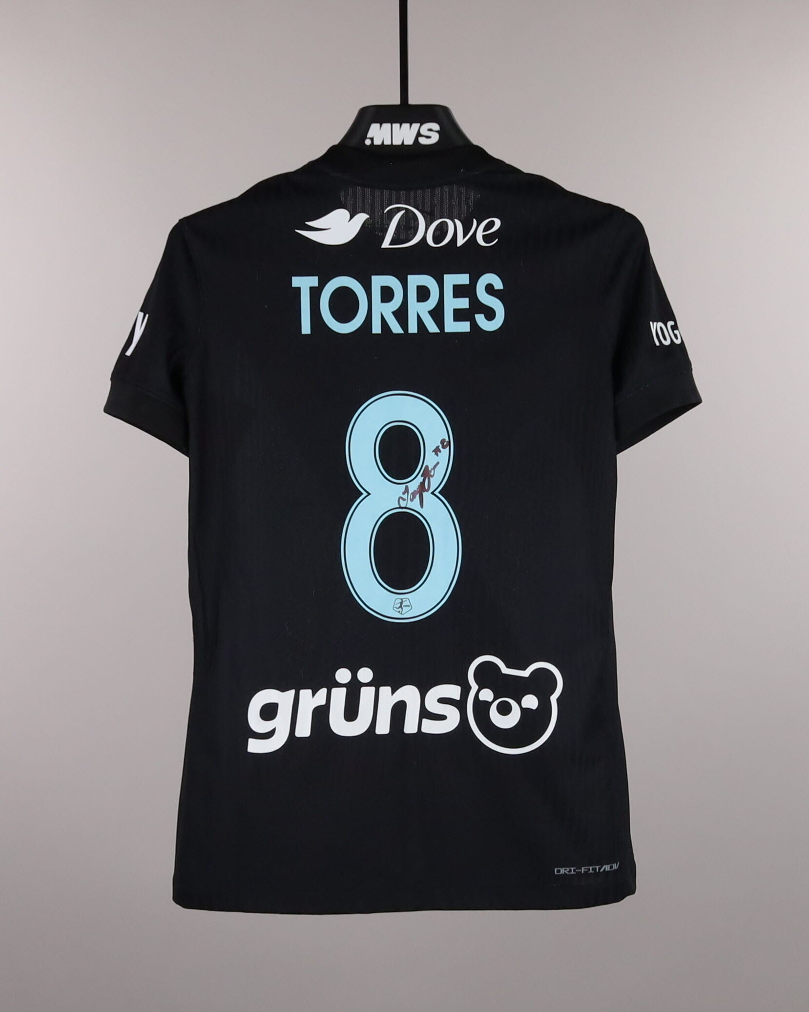 Taryn Torres Gotham FC jersey