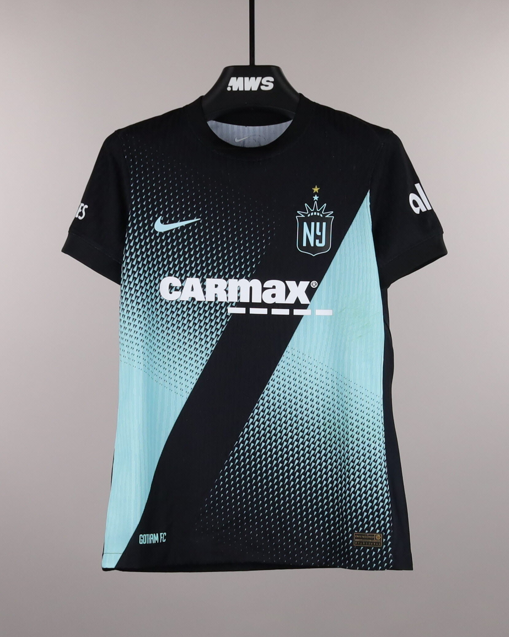 Taryn Torres Gotham FC jersey