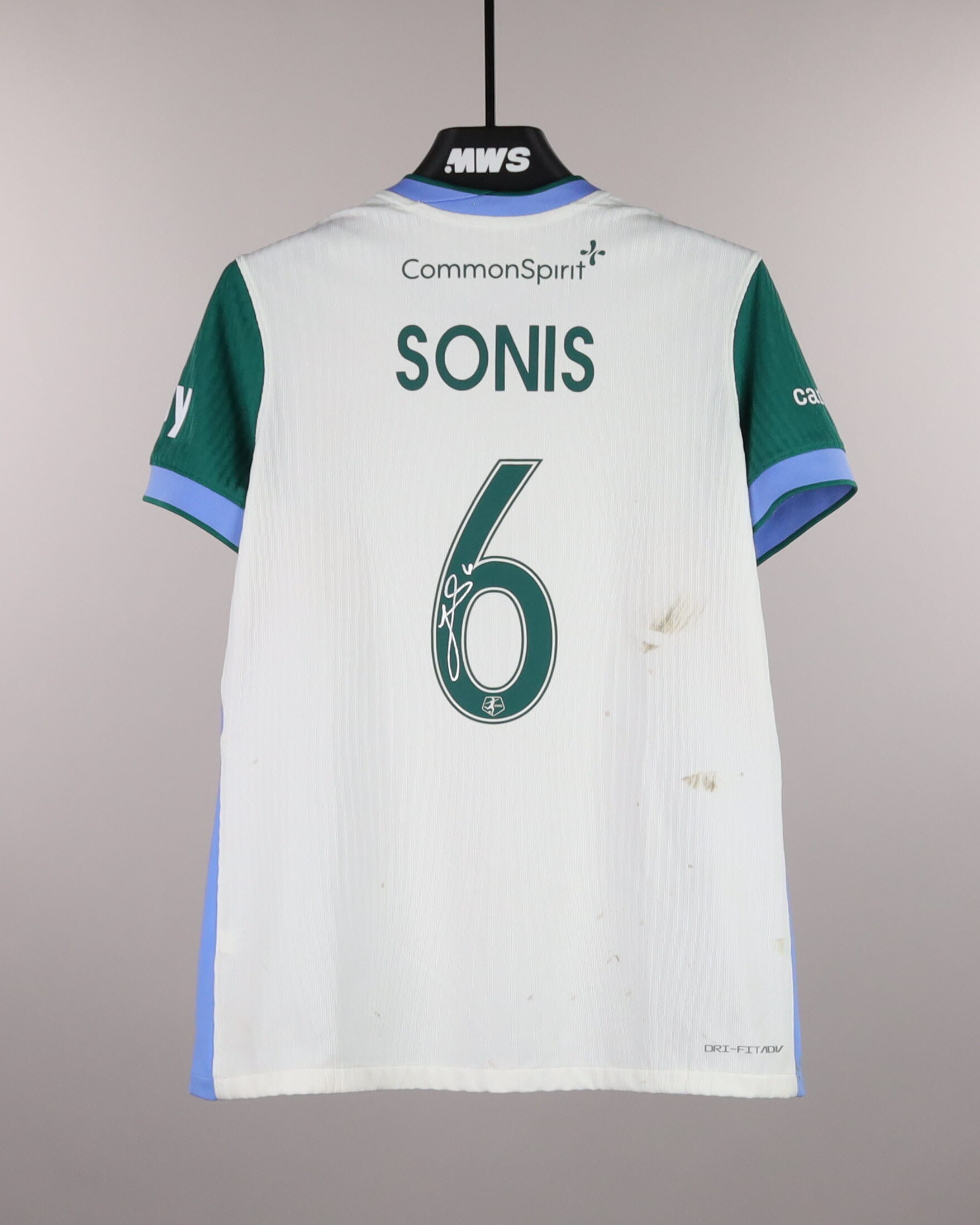 Janine Sonis Denver Summit FC jersey