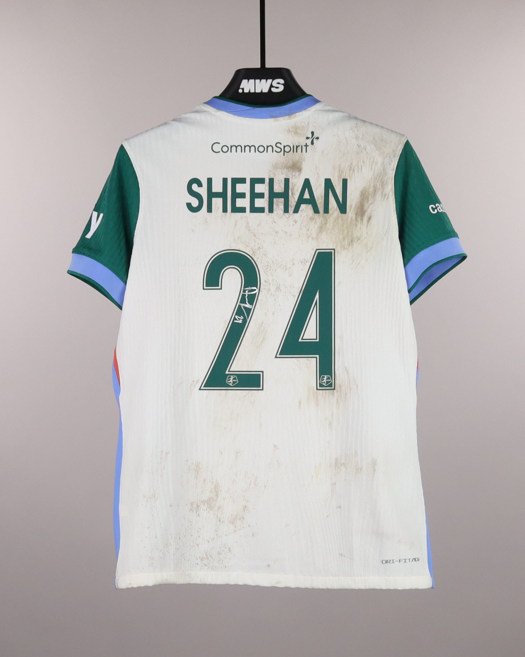 Delanie Sheehan Denver Summit FC jersey