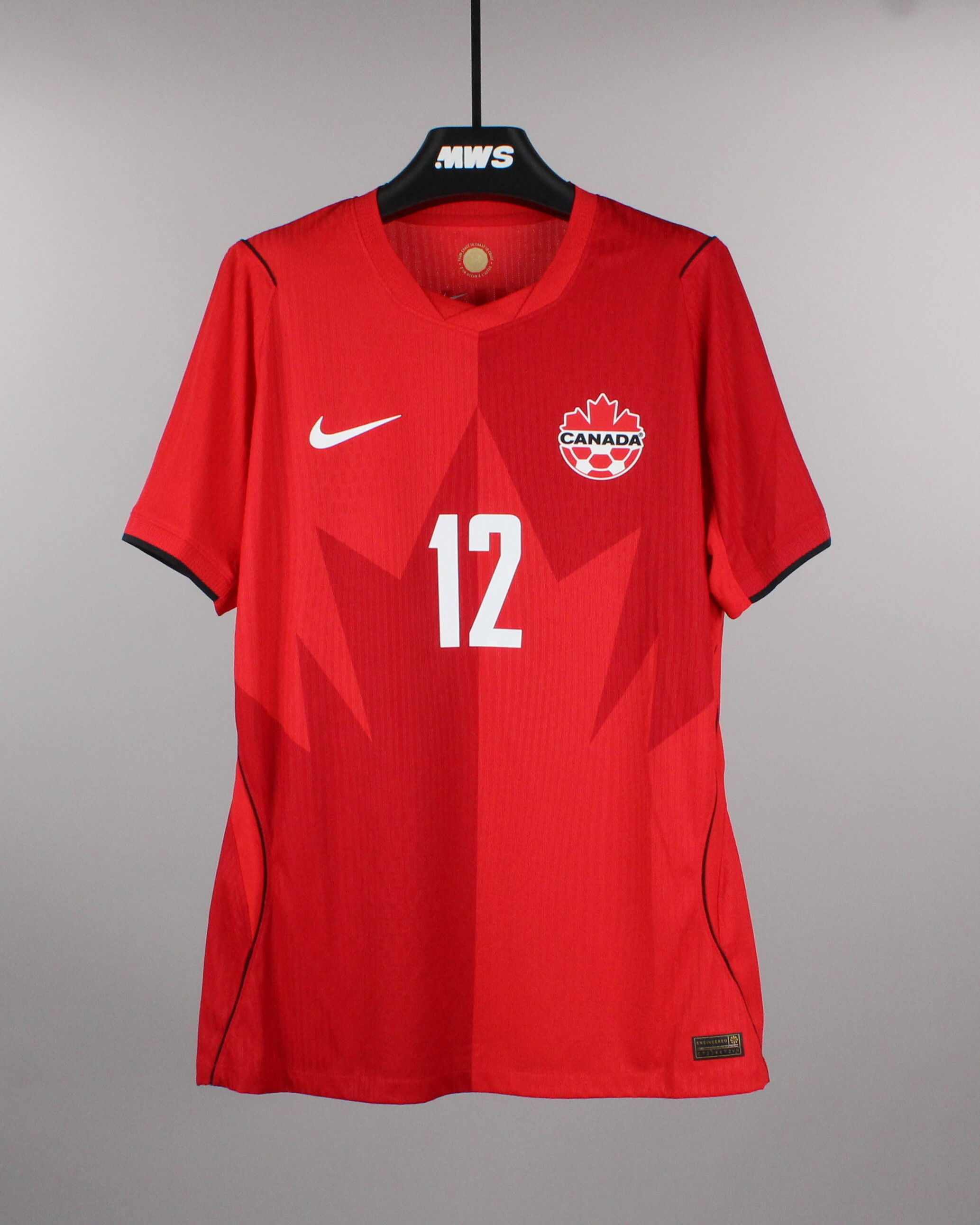 Tani Oluwaseyi Canada jersey