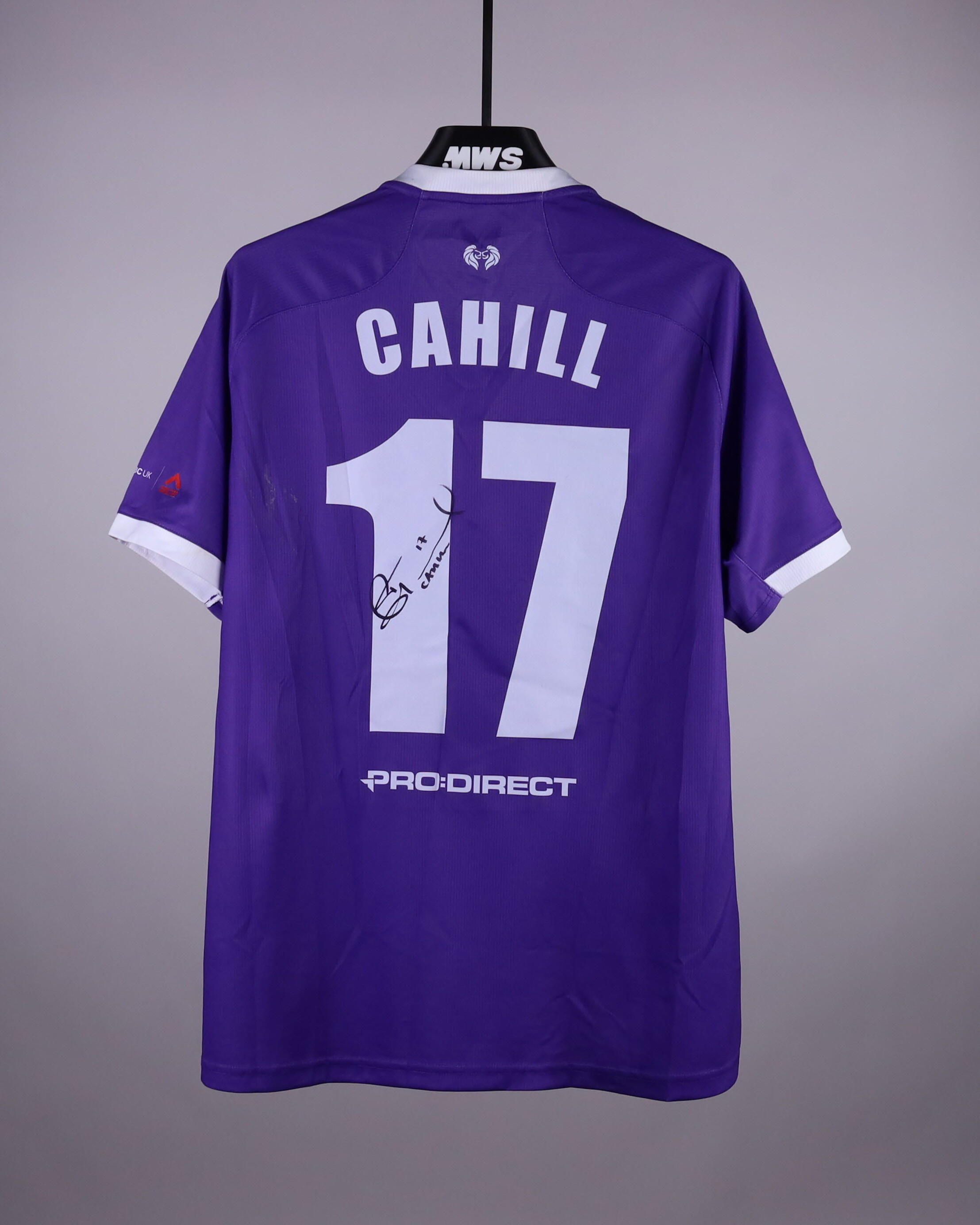 Tim Cahill Liverpool jersey