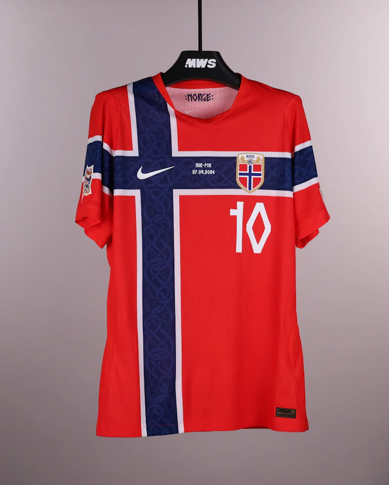 Martin Ødegaard Norway shirt