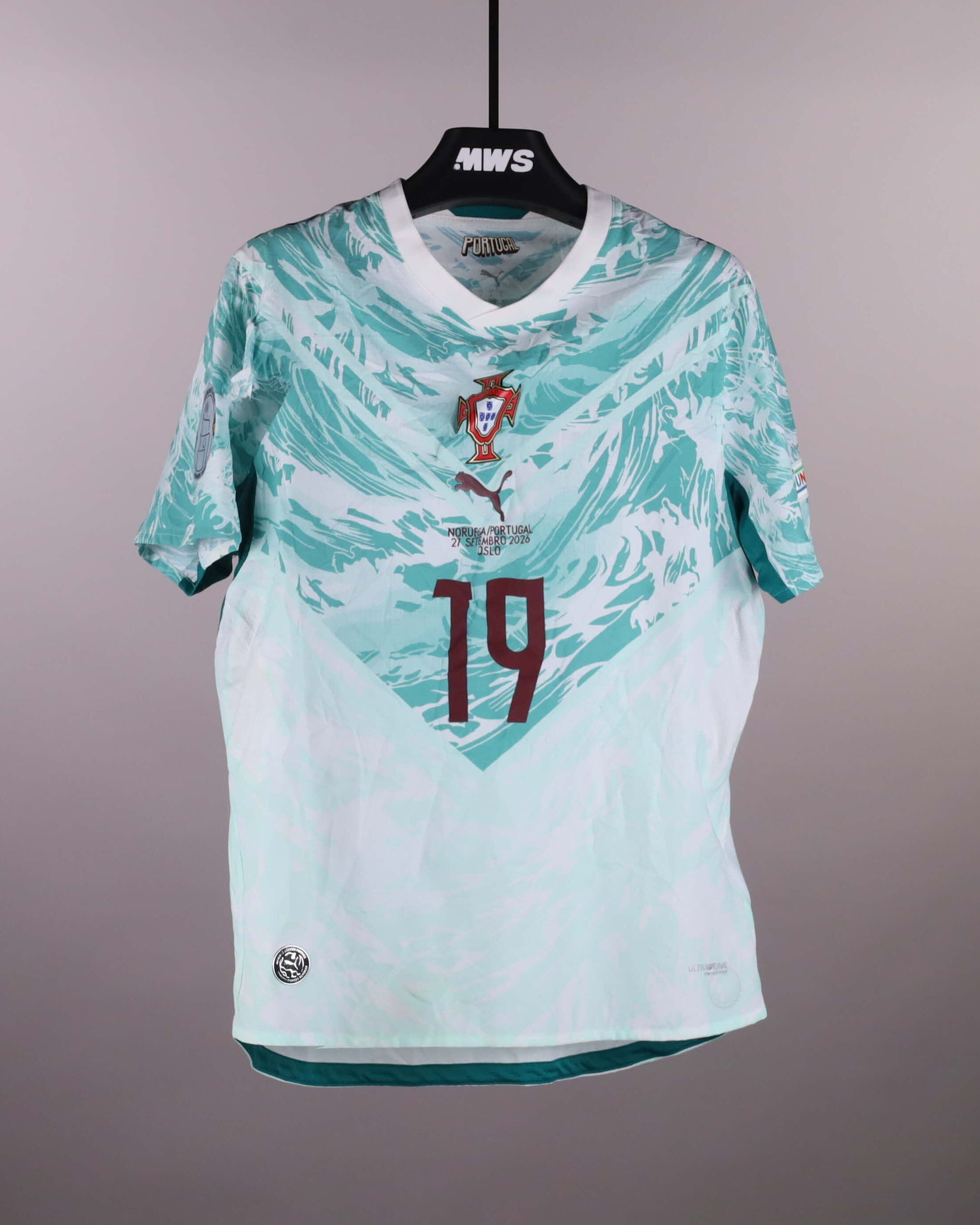 Nuno Mendes Portugal shirt