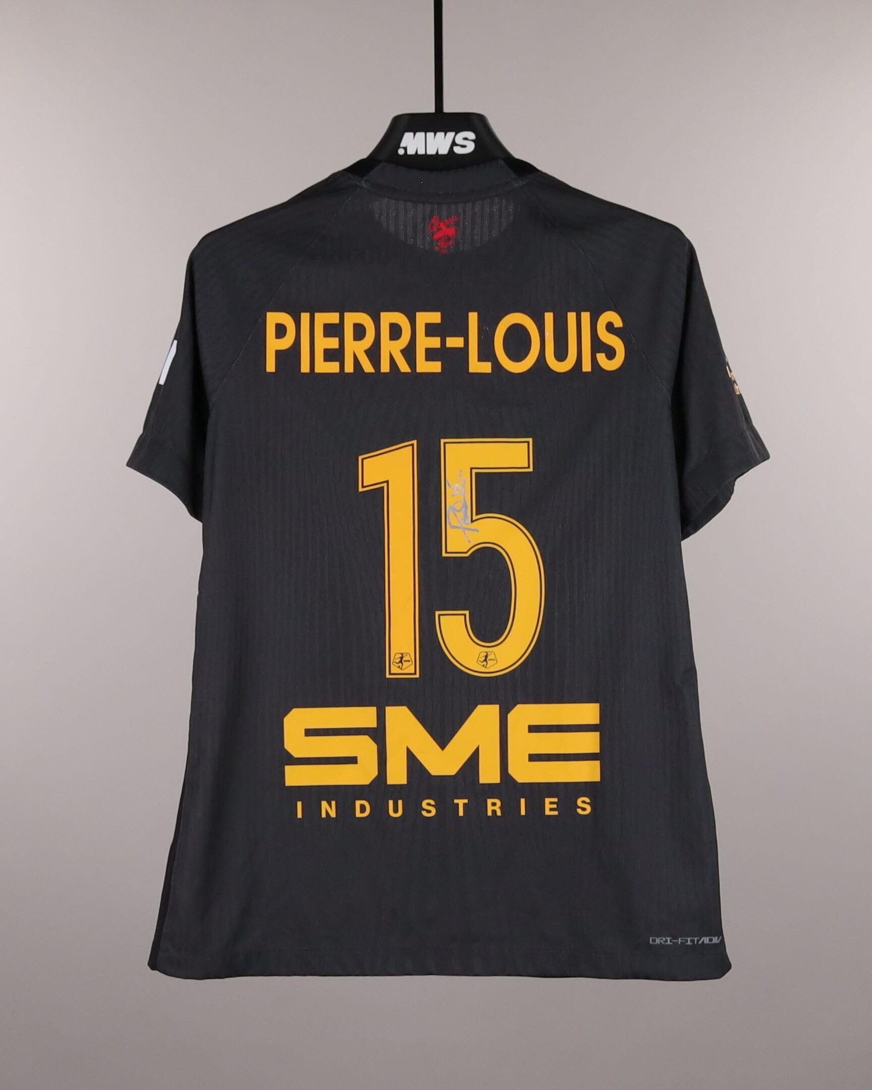 Dayana Pierre Louis Utah Royals FC jersey