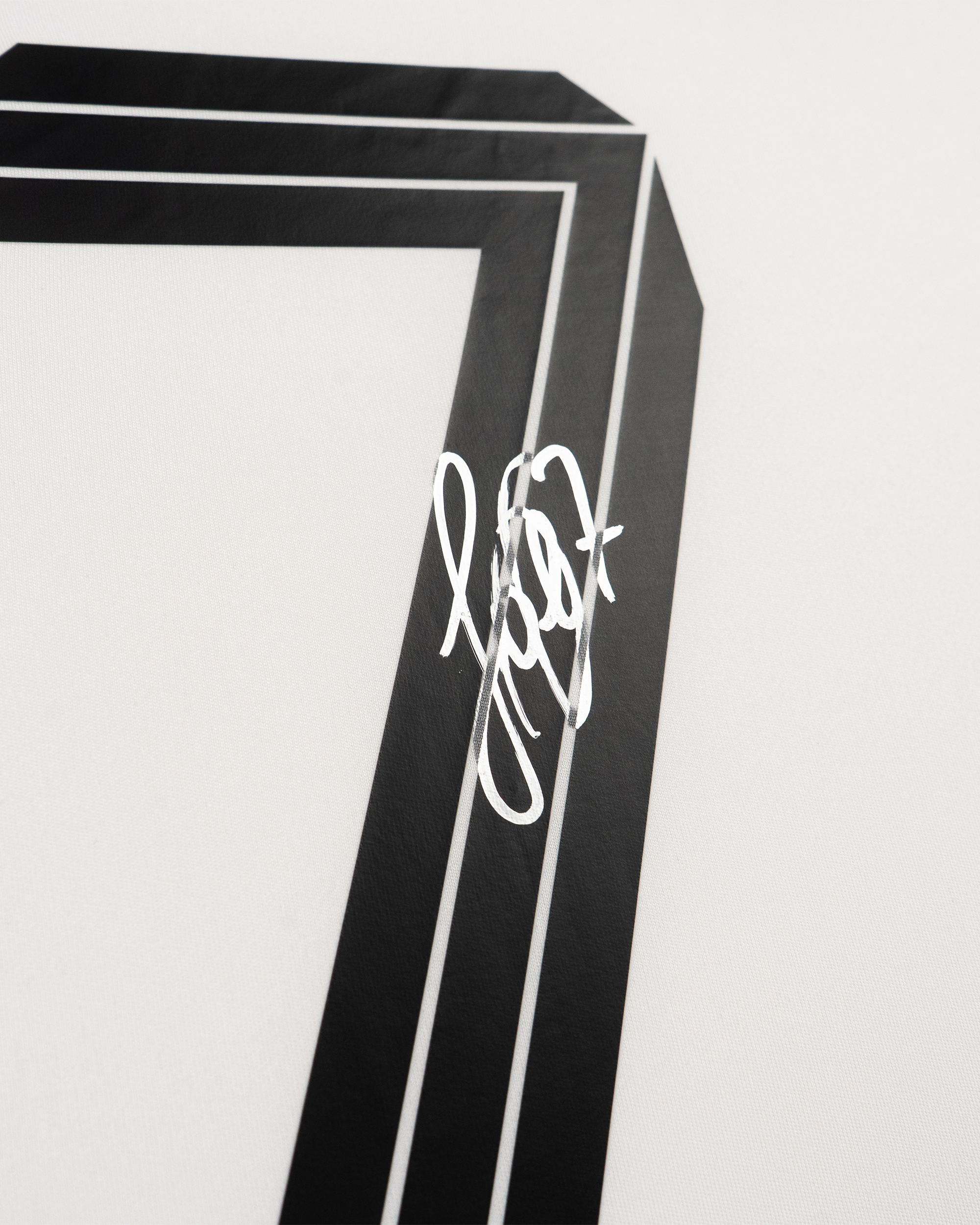 Joelinton Framed Signed Newcastle United Home Shirt