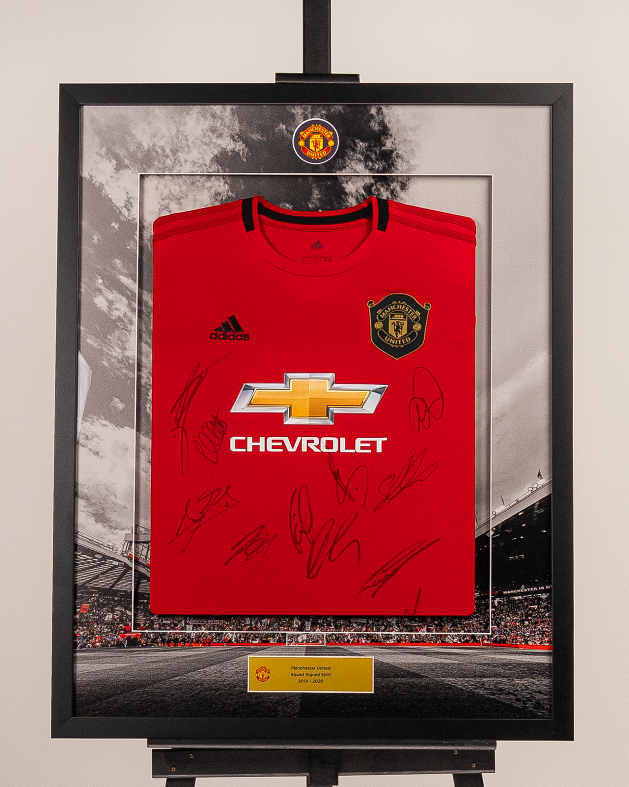19/20 Manchester United Limited Edition Framed Squad Signed Shirt - 6