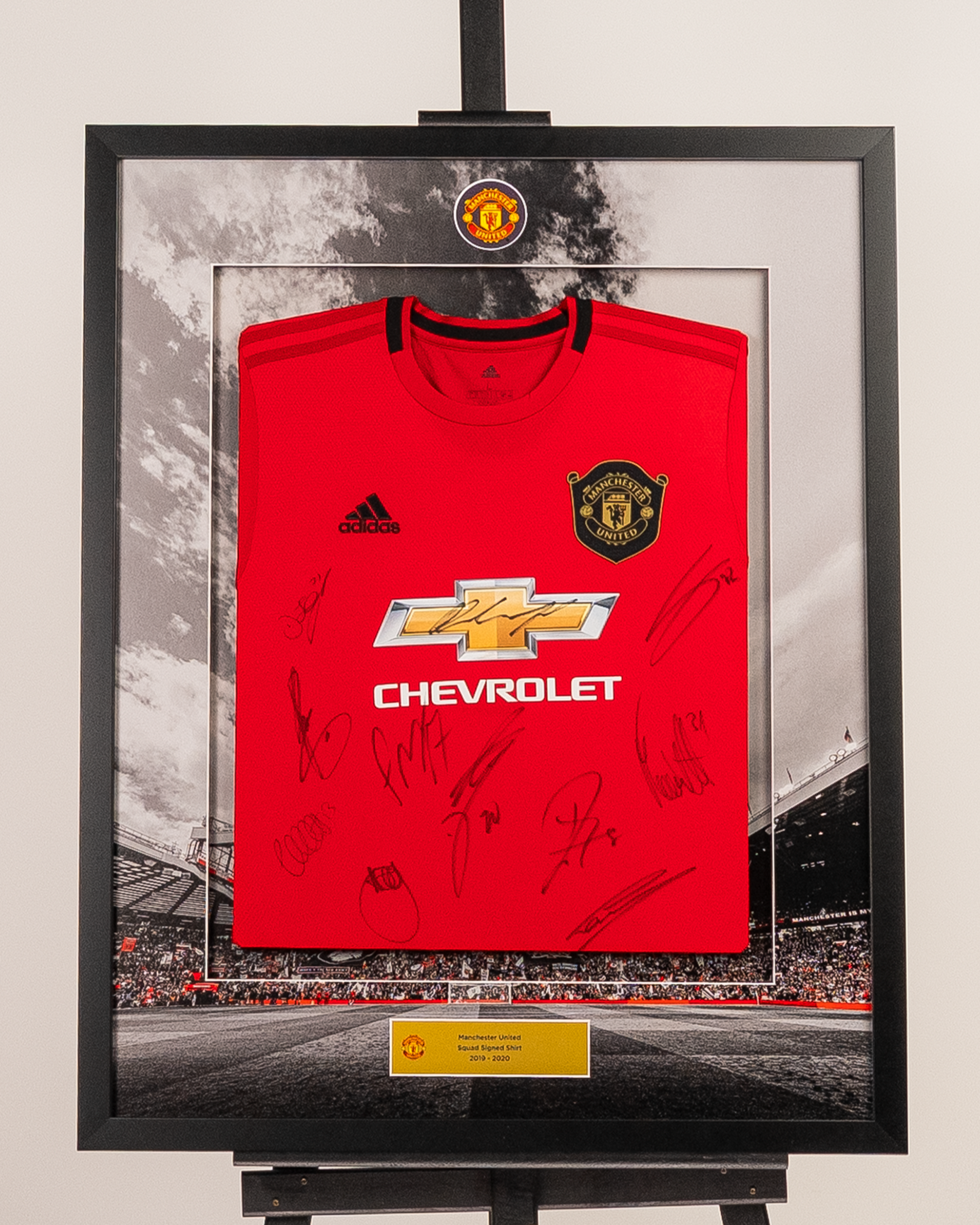 19/20 Manchester United Limited Edition Framed Squad Signed Shirt - 8