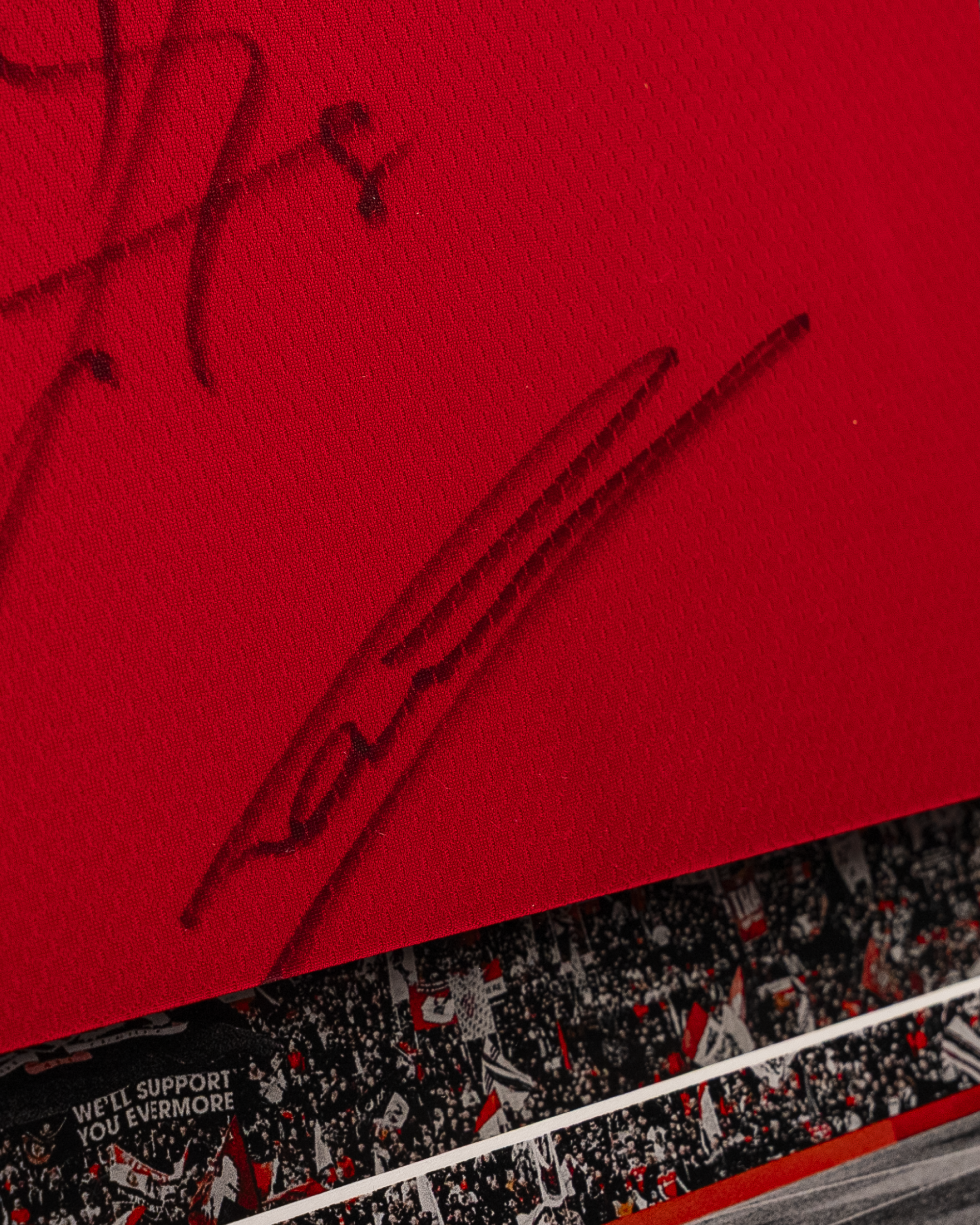 19/20 Manchester United Limited Edition Framed Squad Signed Shirt - 8