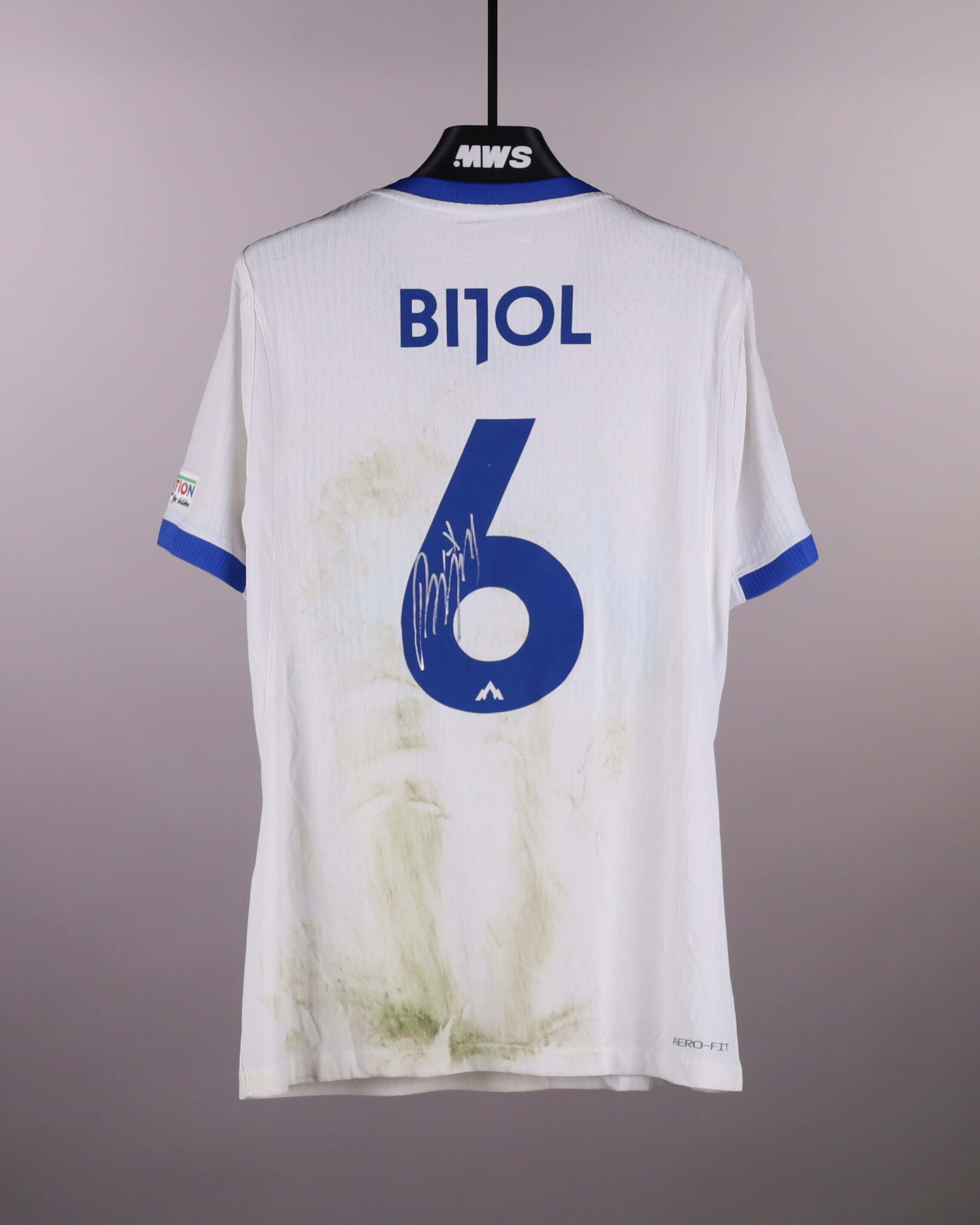 Jaka Bijol Slovenia jersey