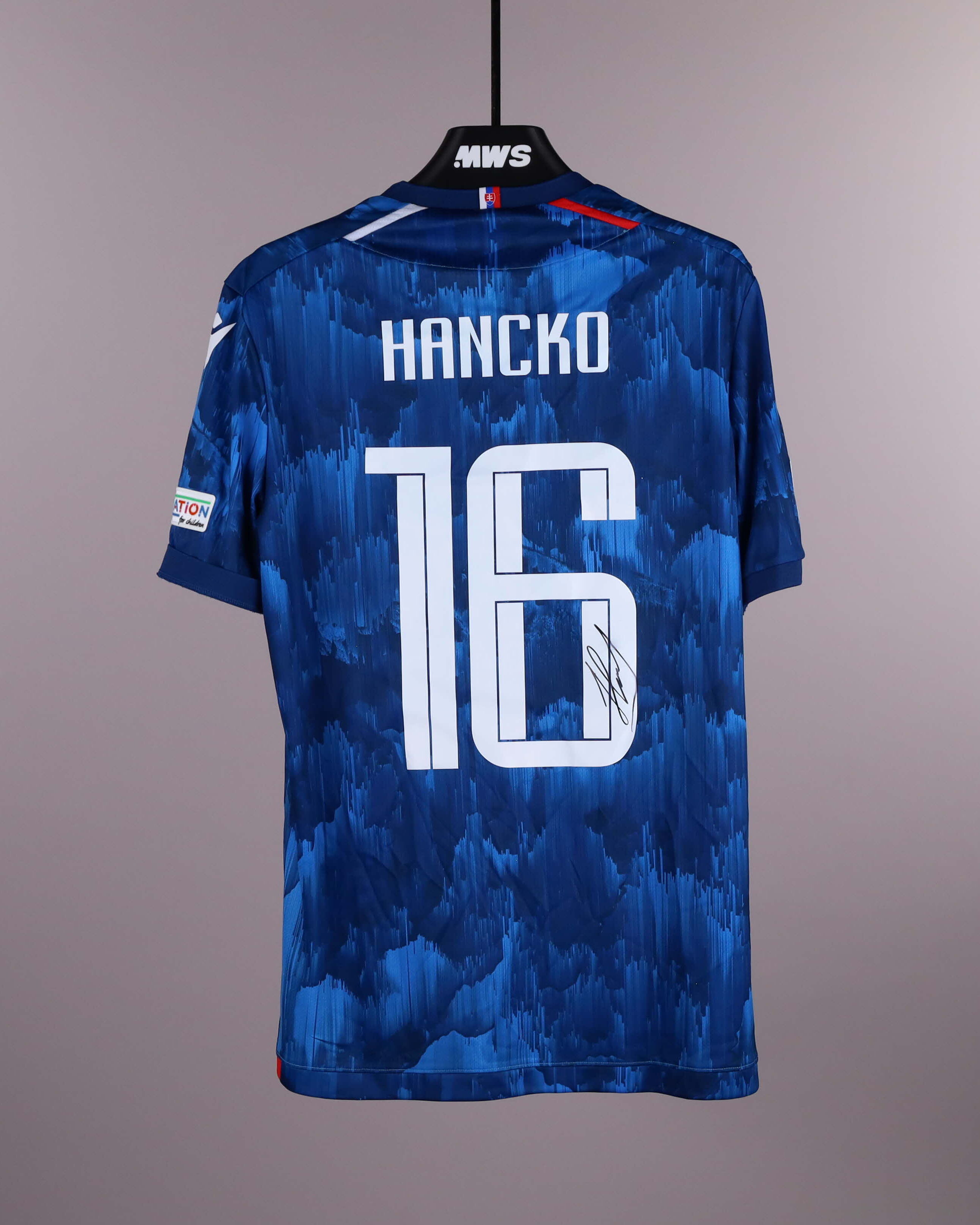 Dávid Hancko Slovakia jersey