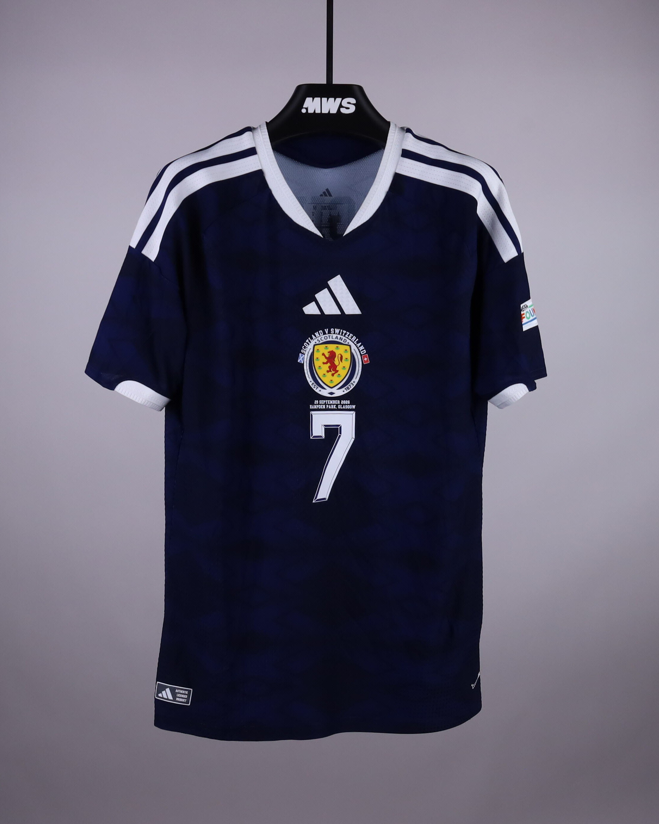 John McGinn Scotland camisa.