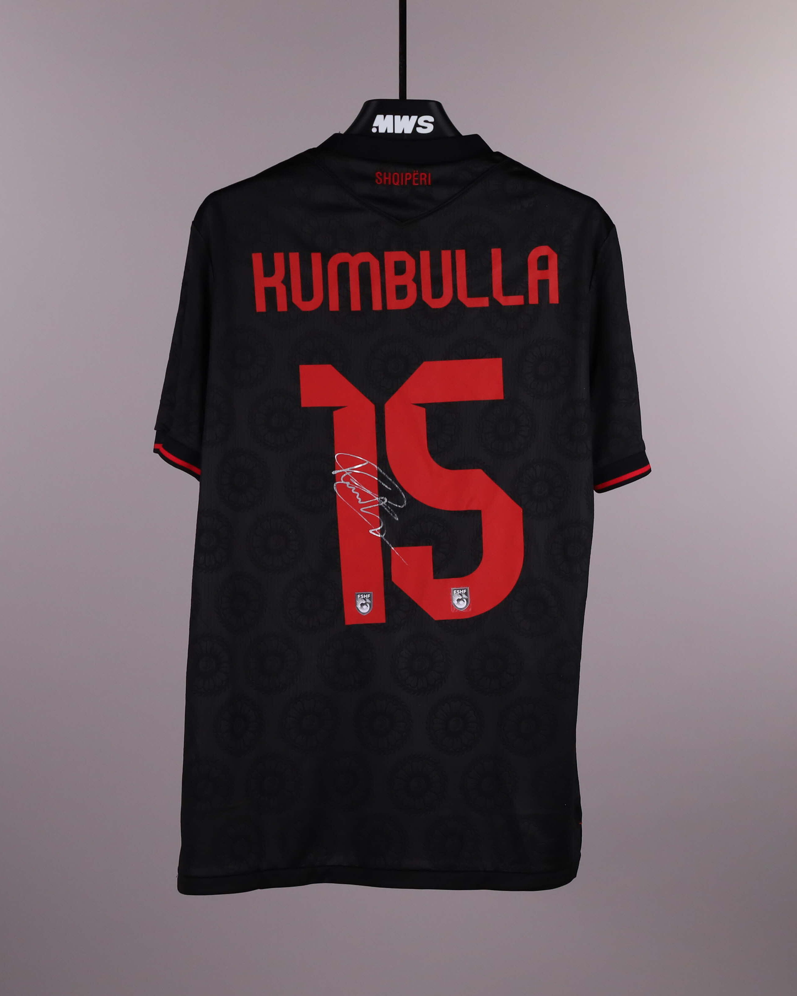 Marash Kumbulla Albania jersey