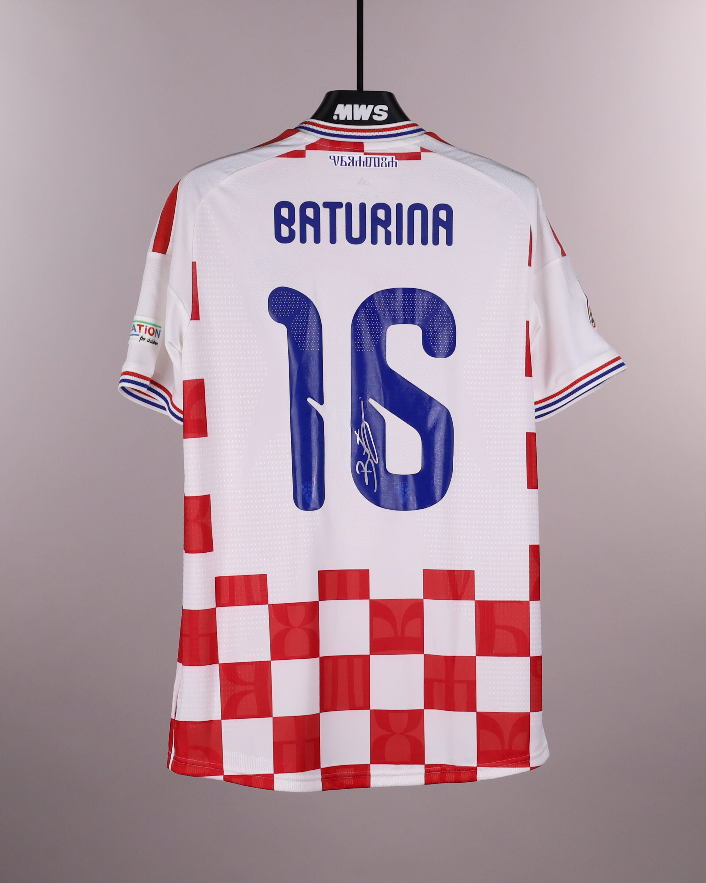 Martin Baturina Croatia jersey