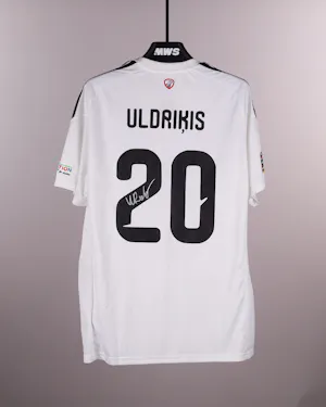 Roberts Uldrikis Latvia shirt