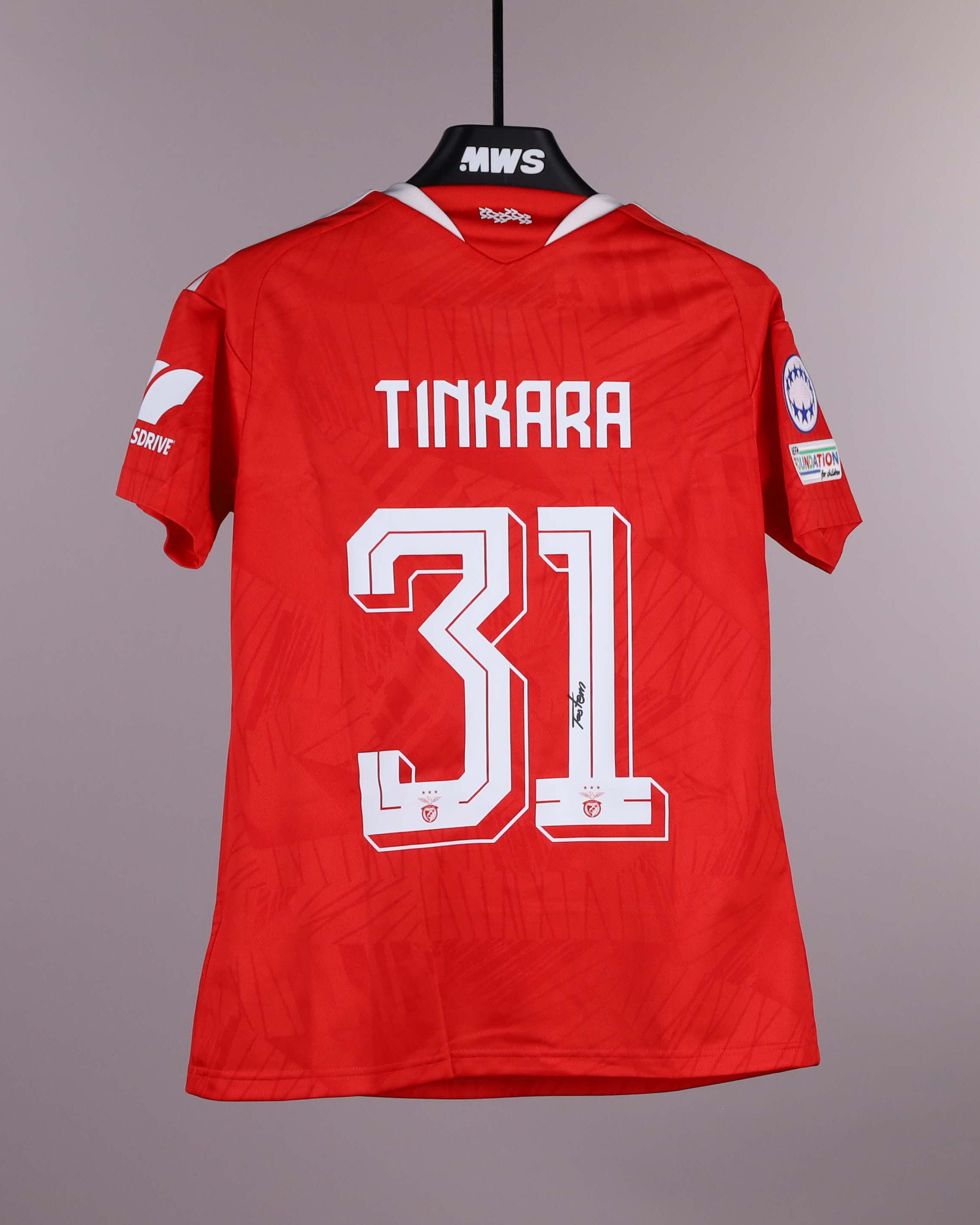 Tinkara Testen SL Benfica W jersey