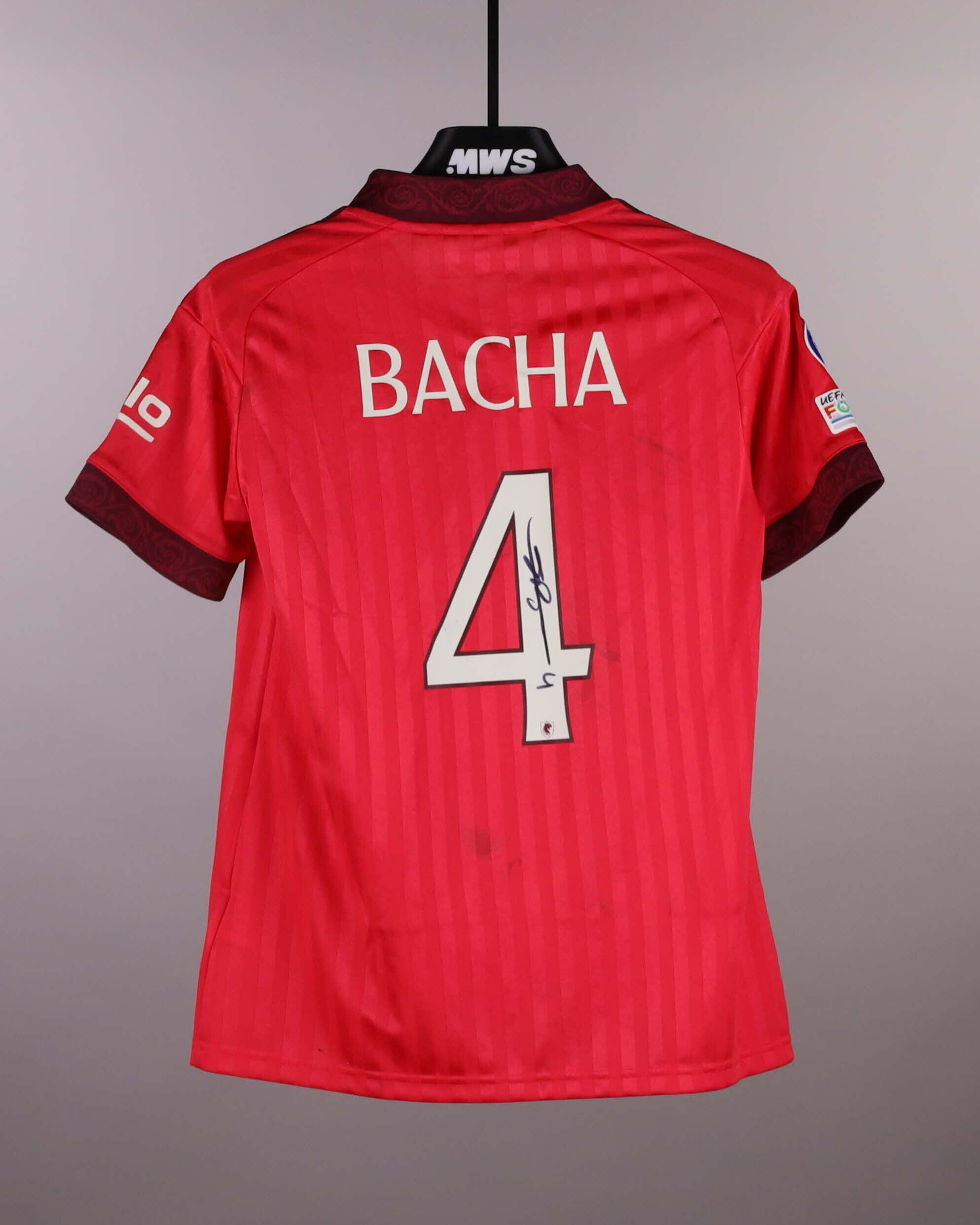 Selma Bacha OL Lyonnes jersey