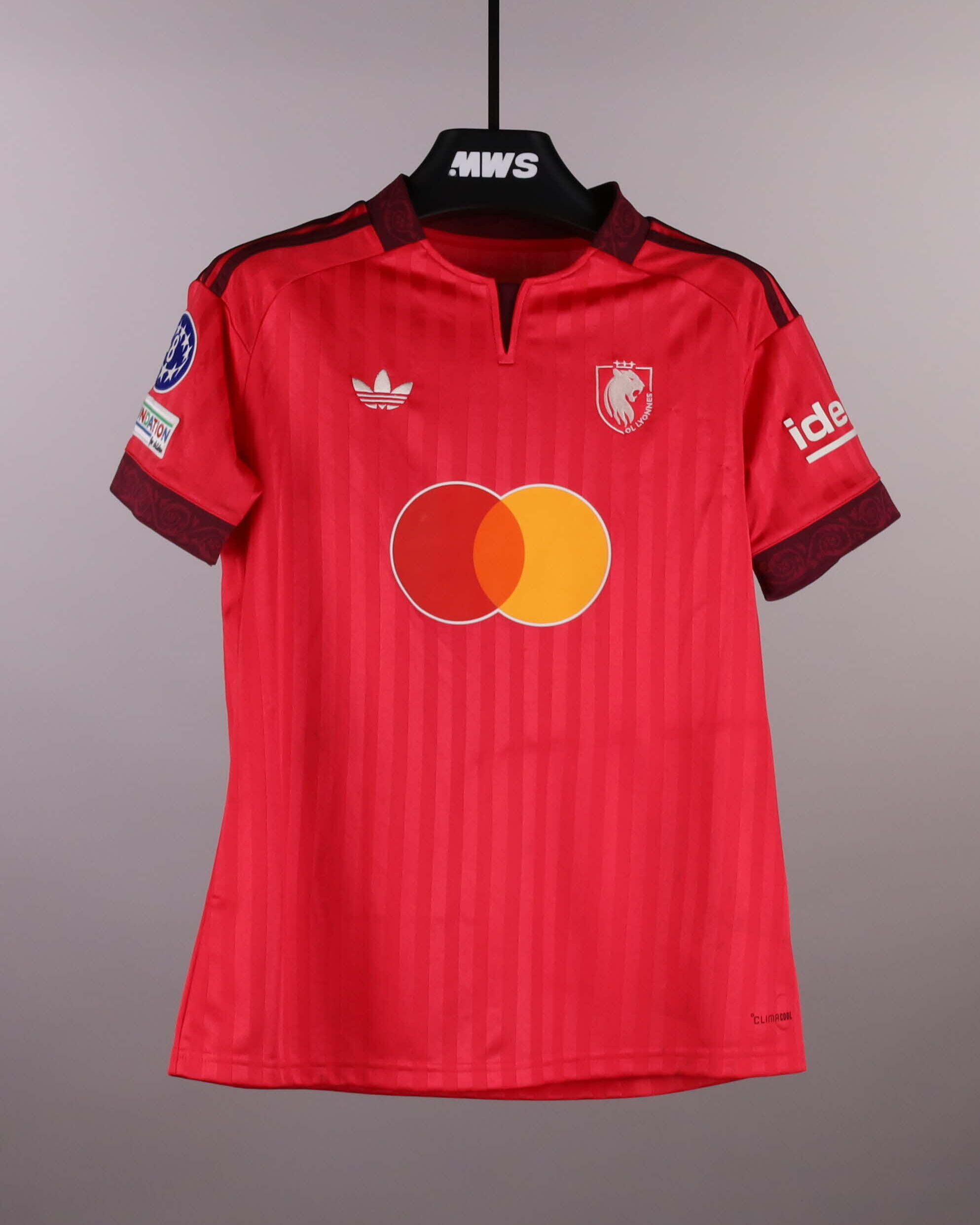 Selma Bacha OL Lyonnes jersey