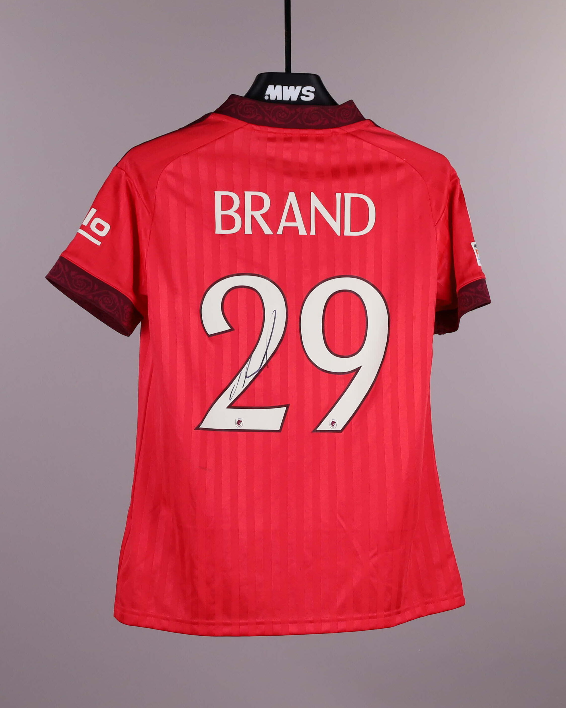 Jule Brand OL Lyonnes jersey