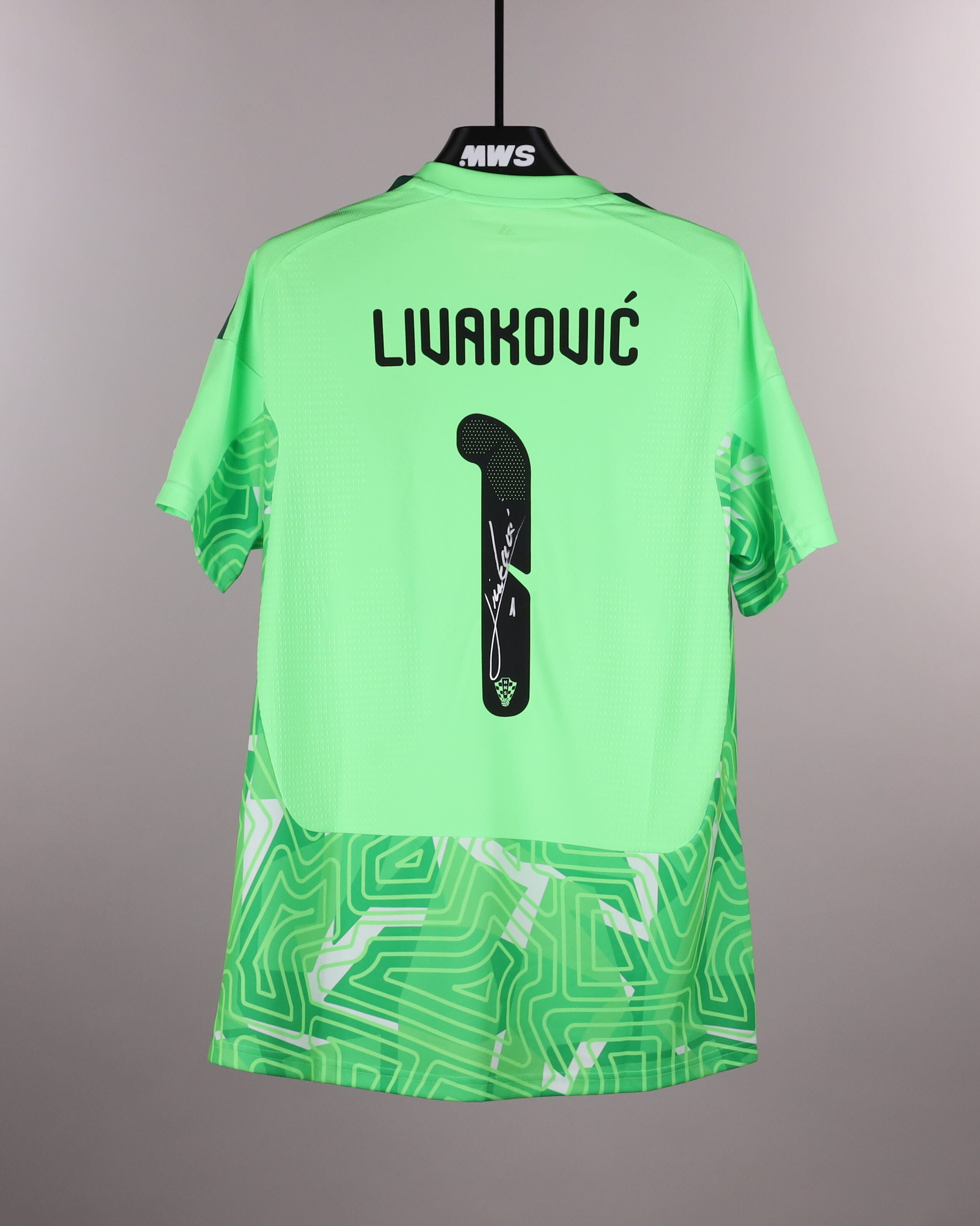 Dominik Livaković Croatia jersey