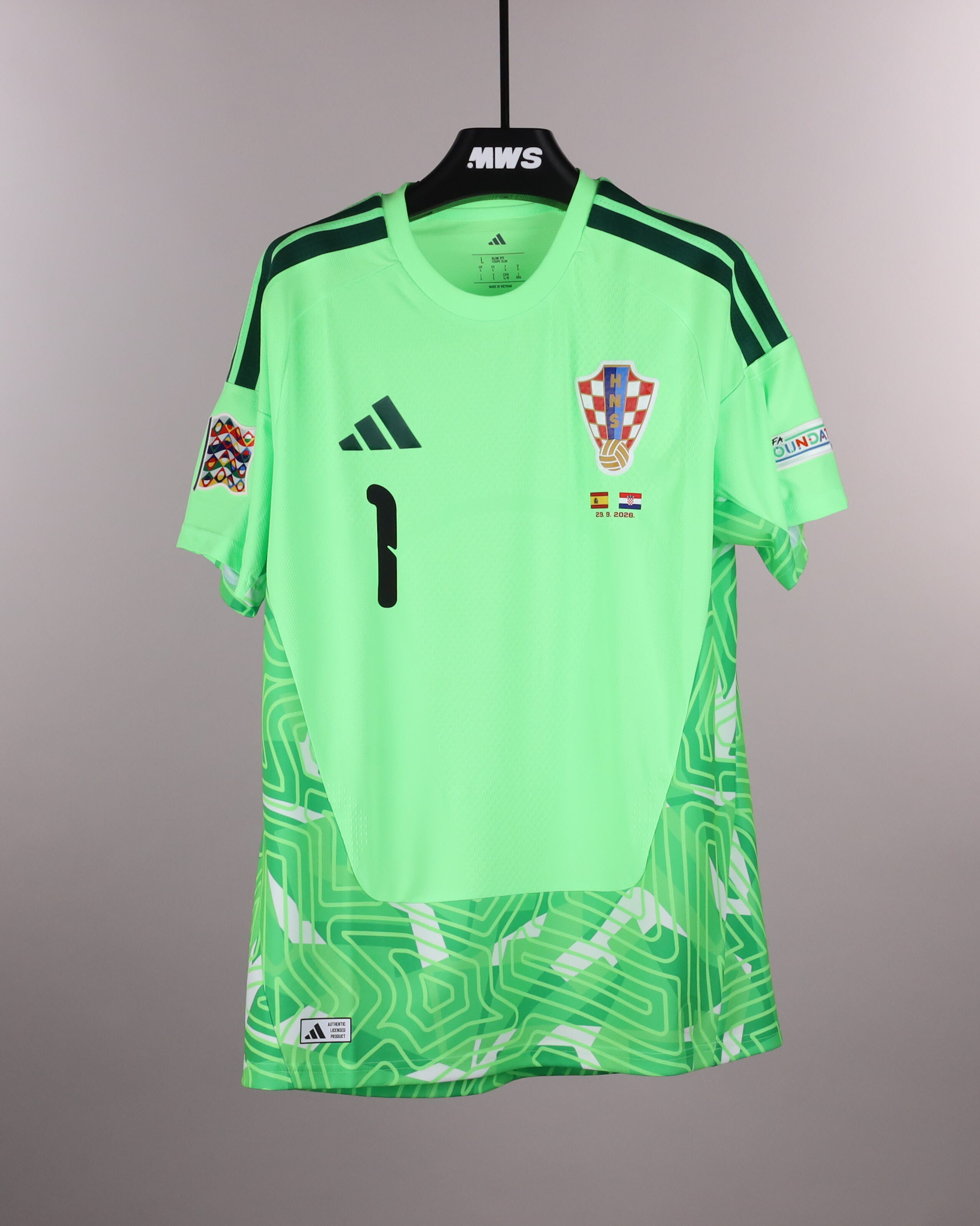Dominik Livaković Croatia jersey