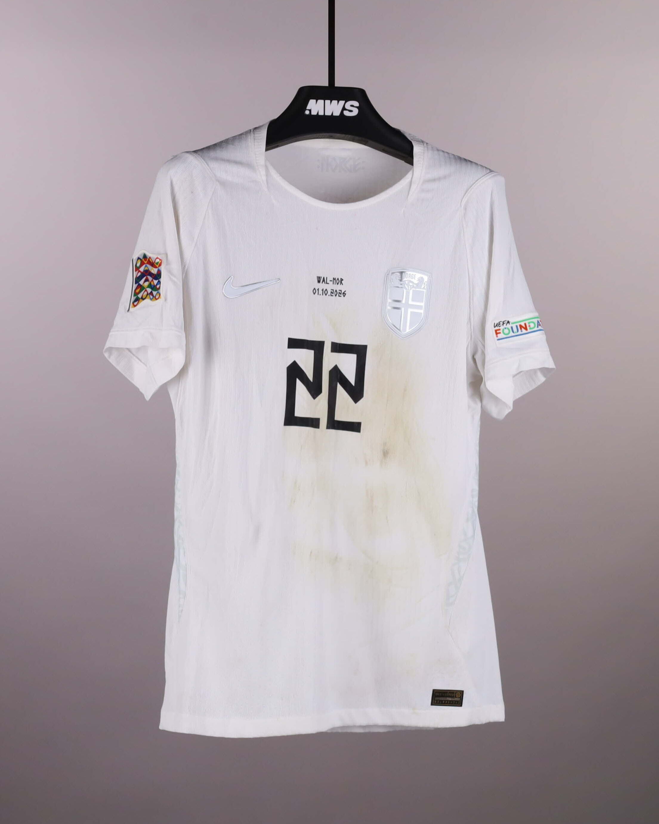 Oscar Bobb Norway jersey