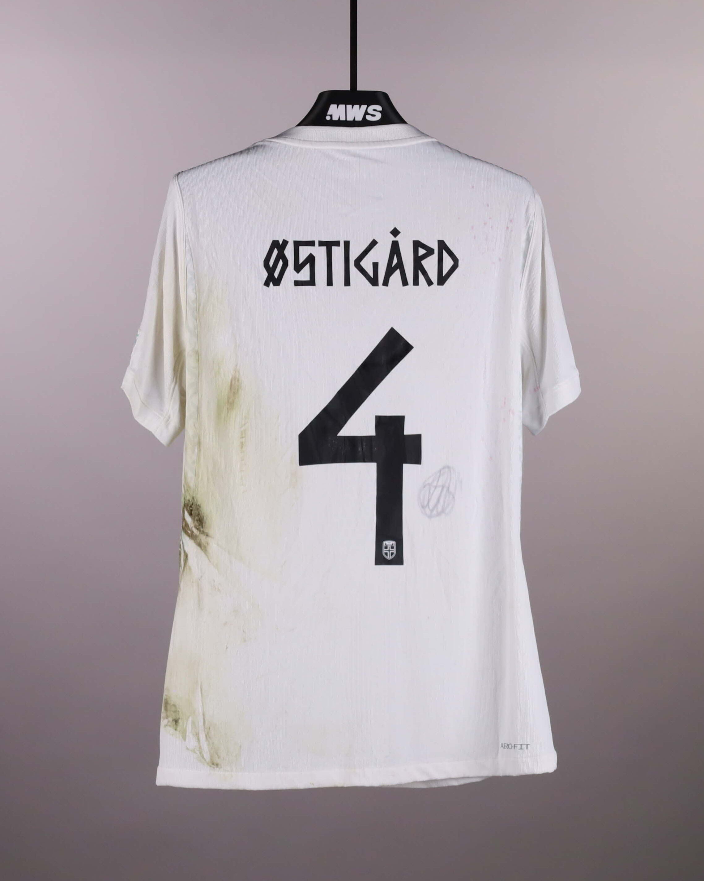 Leo Østigård Norway camisa.