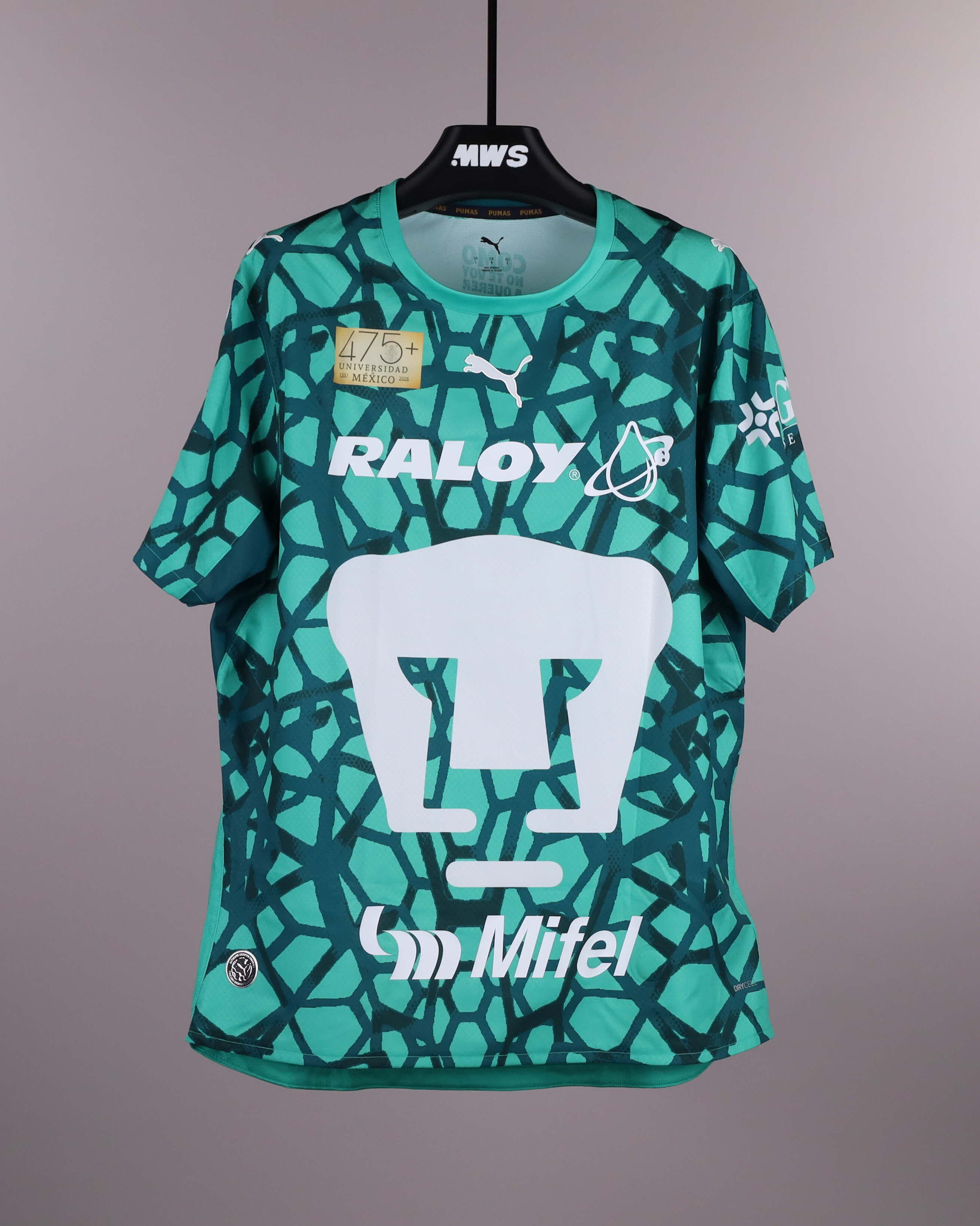 Pablo Lara Pumas のシャツ
