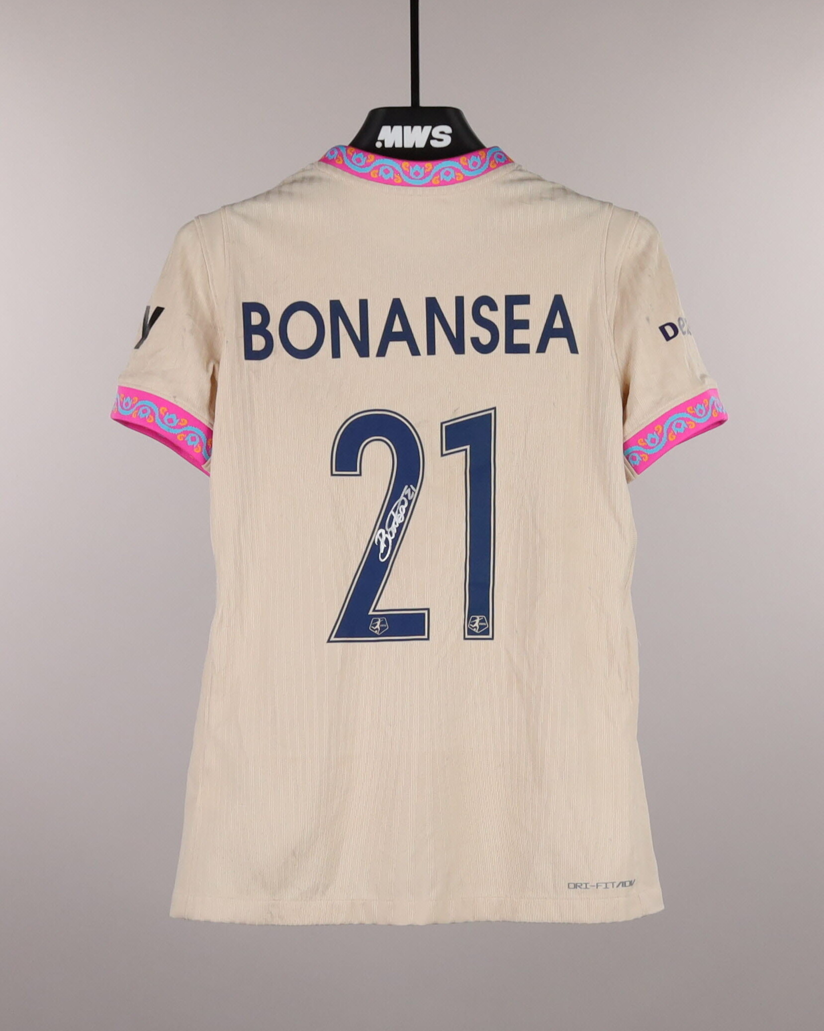 Barbara Bonansea San Diego Wave FC shirt