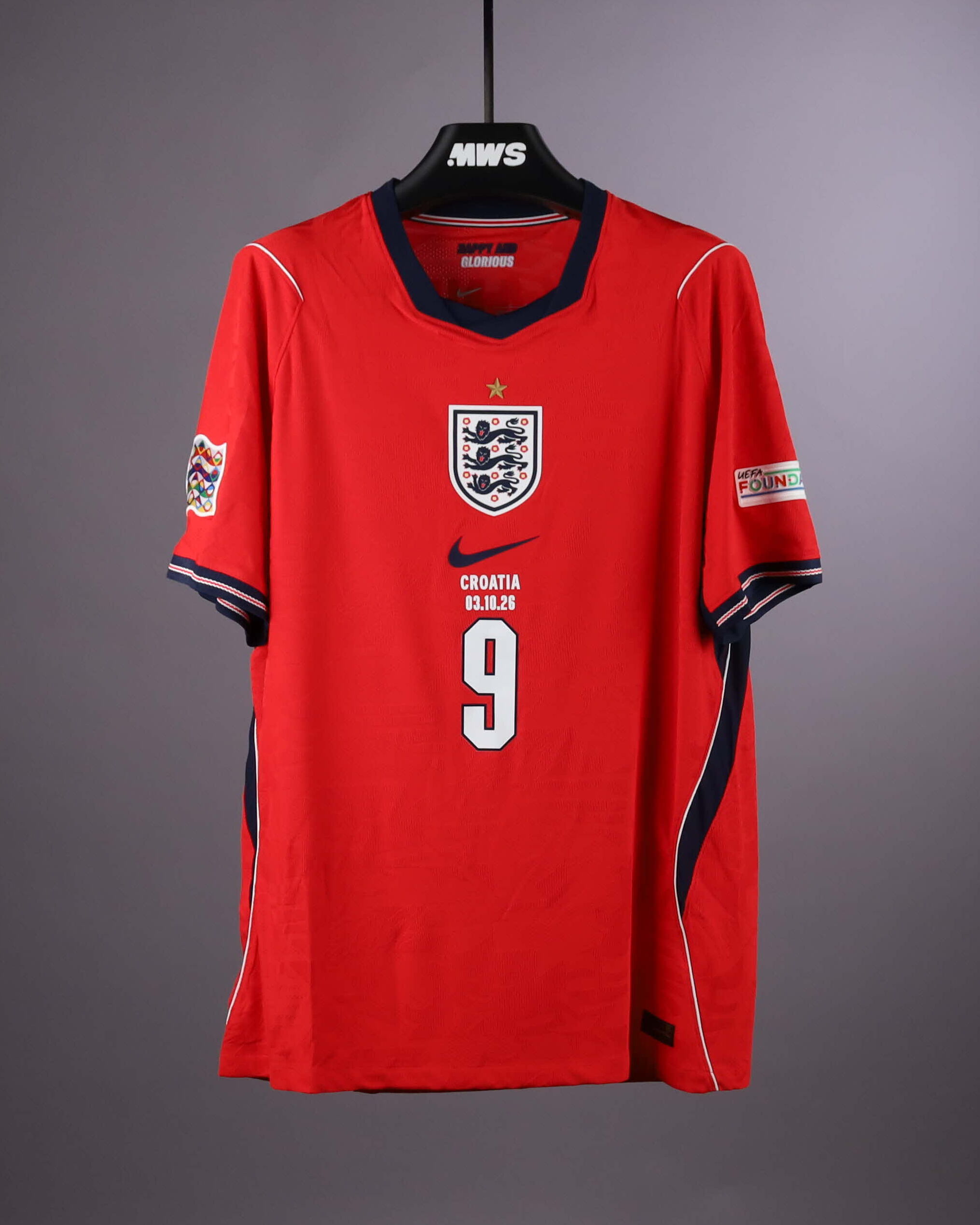 Harry Kane England shirt