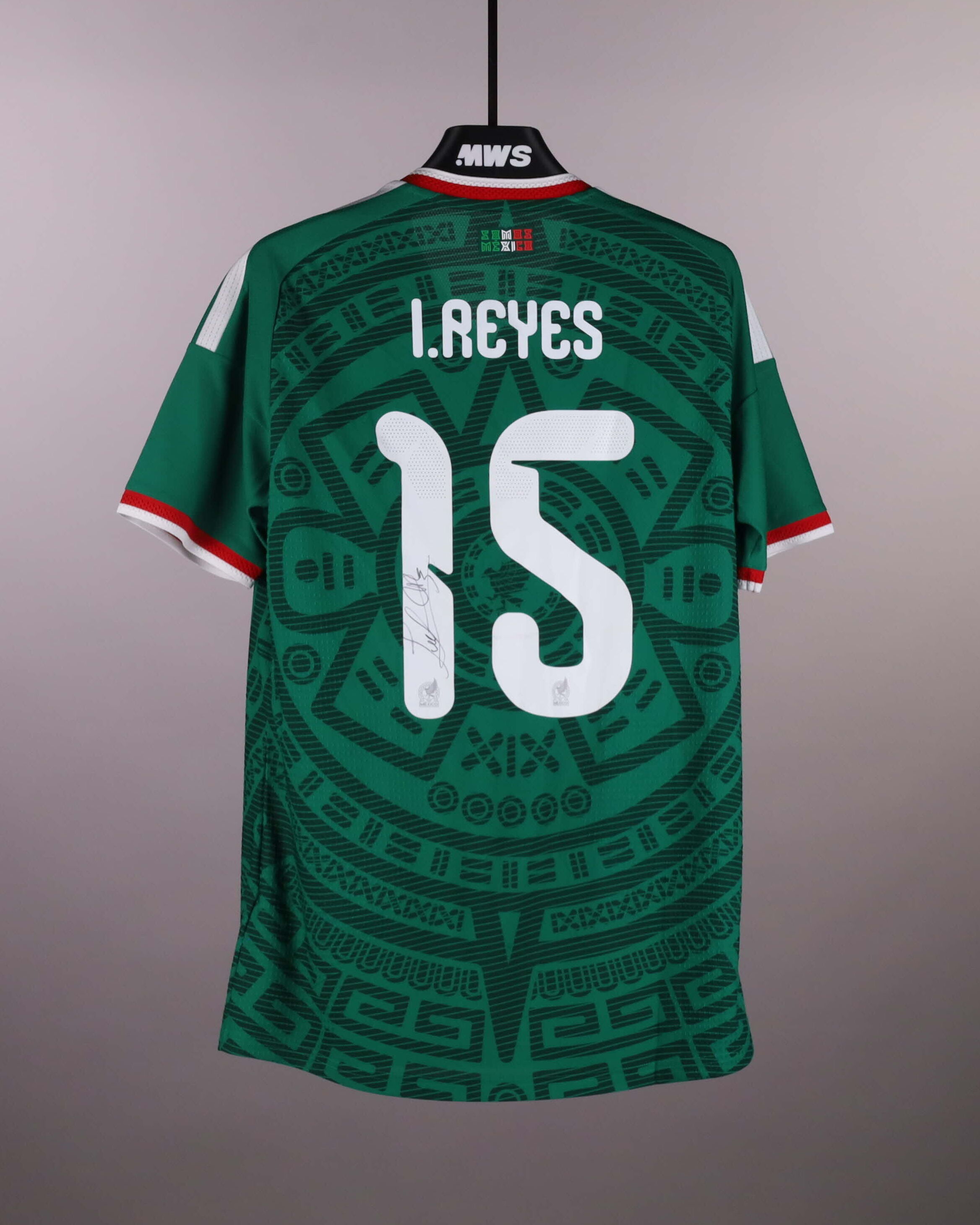 Israel Reyes Mexico shirt