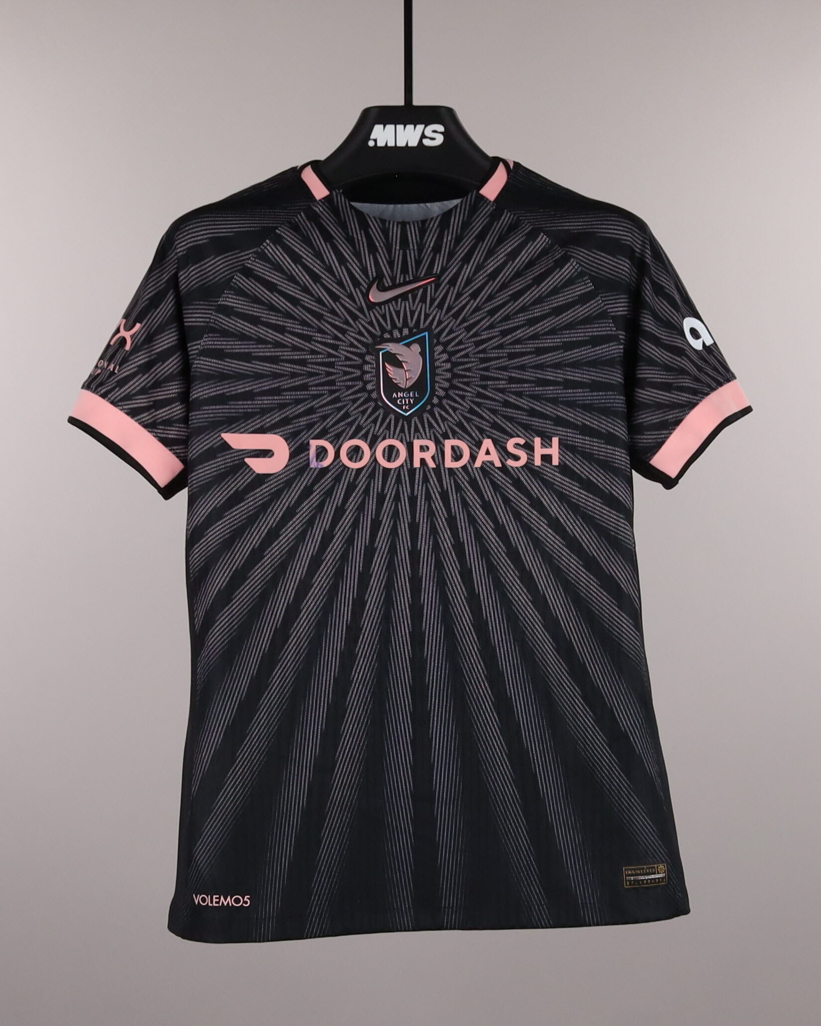 Savannah King Angel City FC shirt