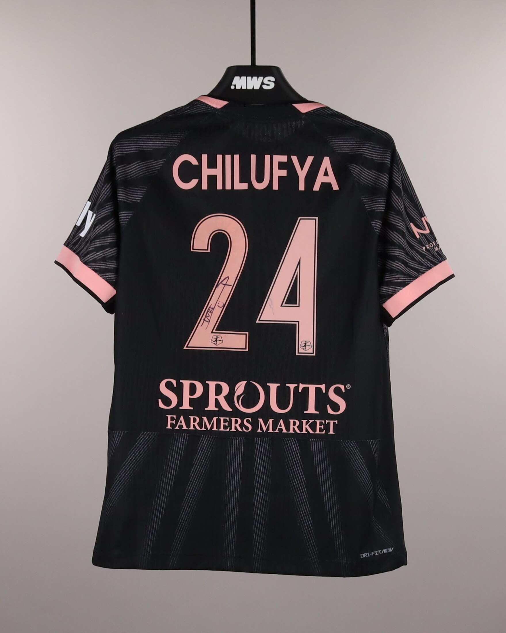 Prisca Chilufya Angel City FC shirt